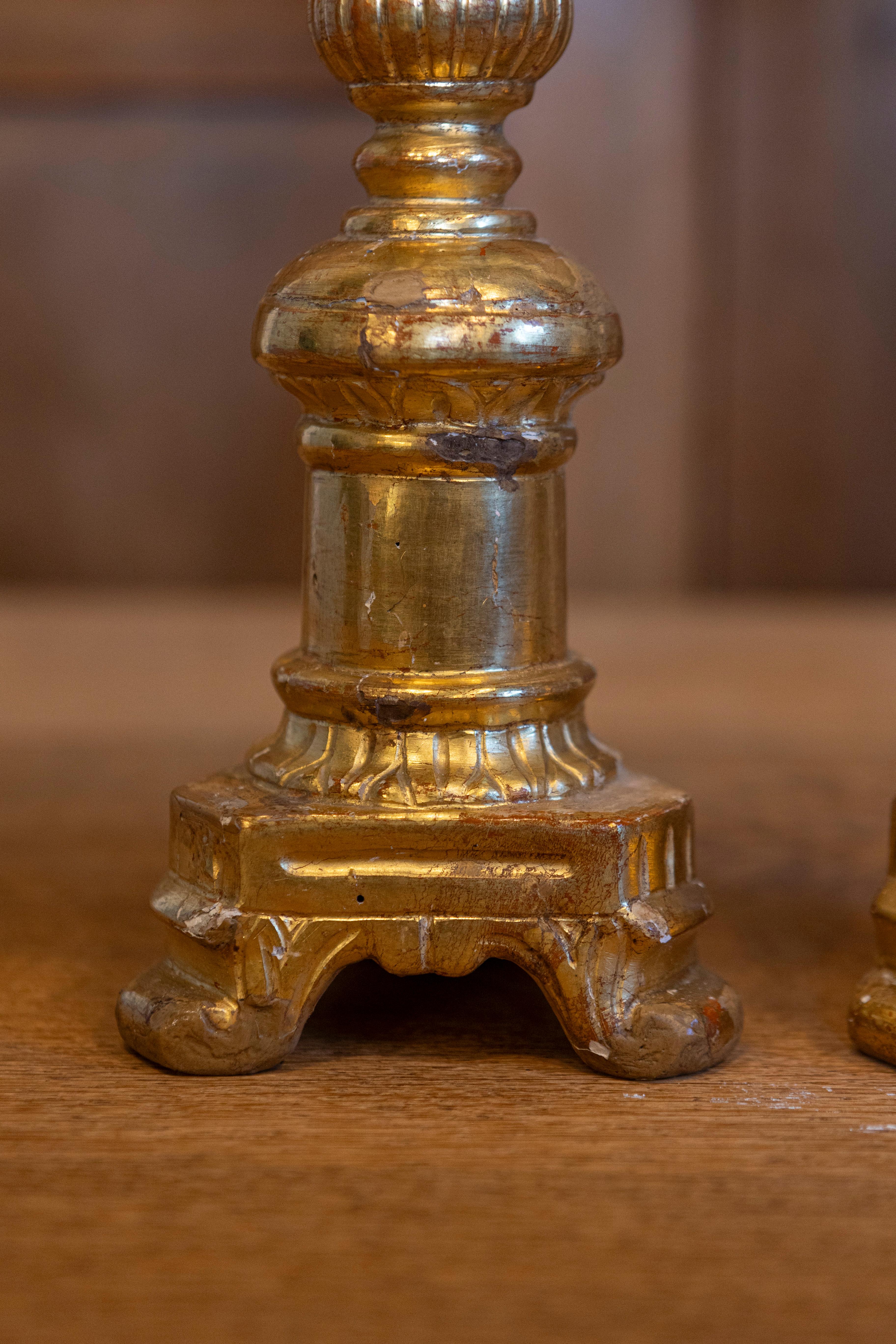 French Pair of Italian Louis Philippe Mid 19th Century Carved Giltwood Candlesticks For Sale