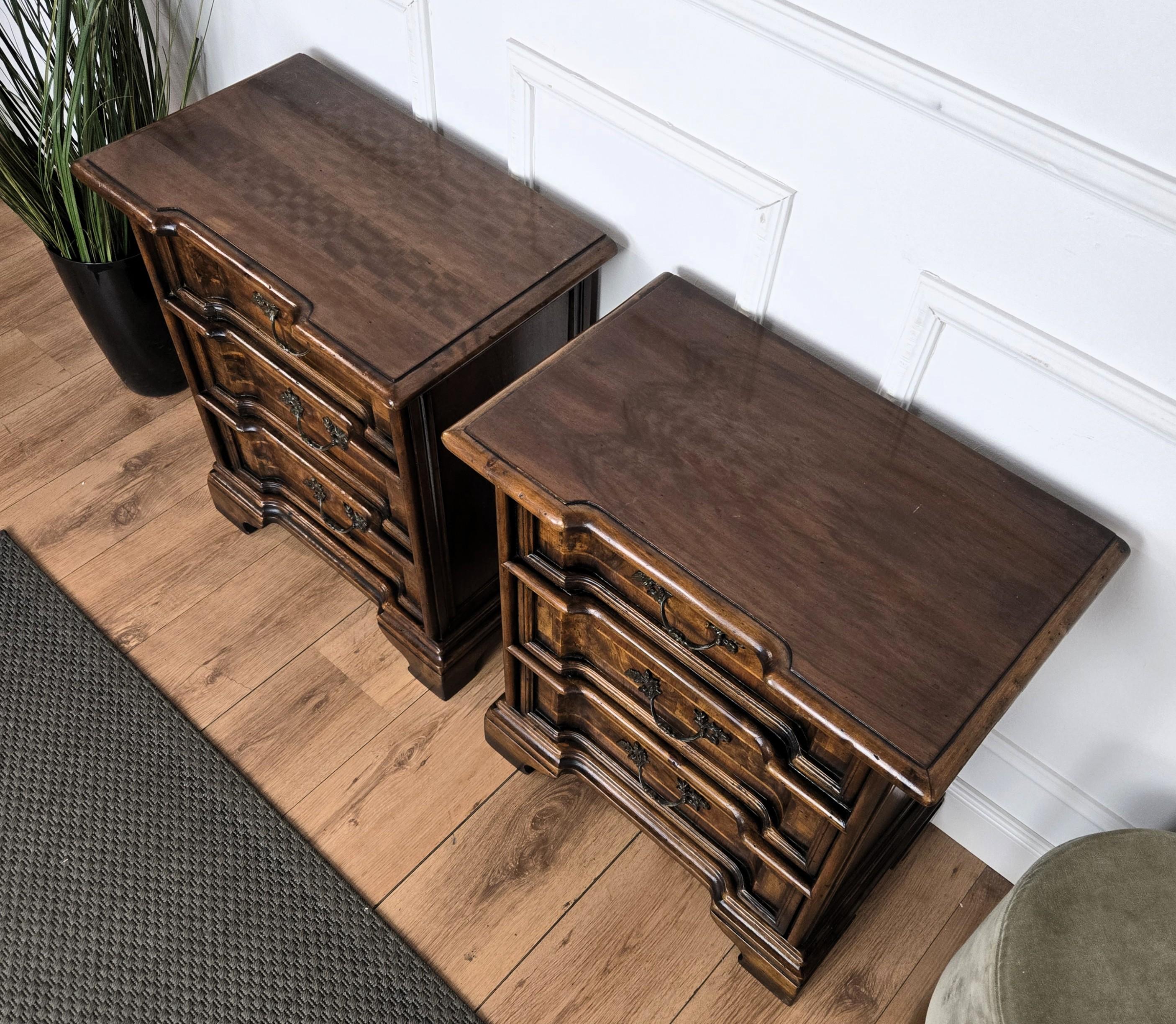 20th Century Pair of Italian Louis XIV Style Rustic Wood Night Stands Bed or Side Tables For Sale