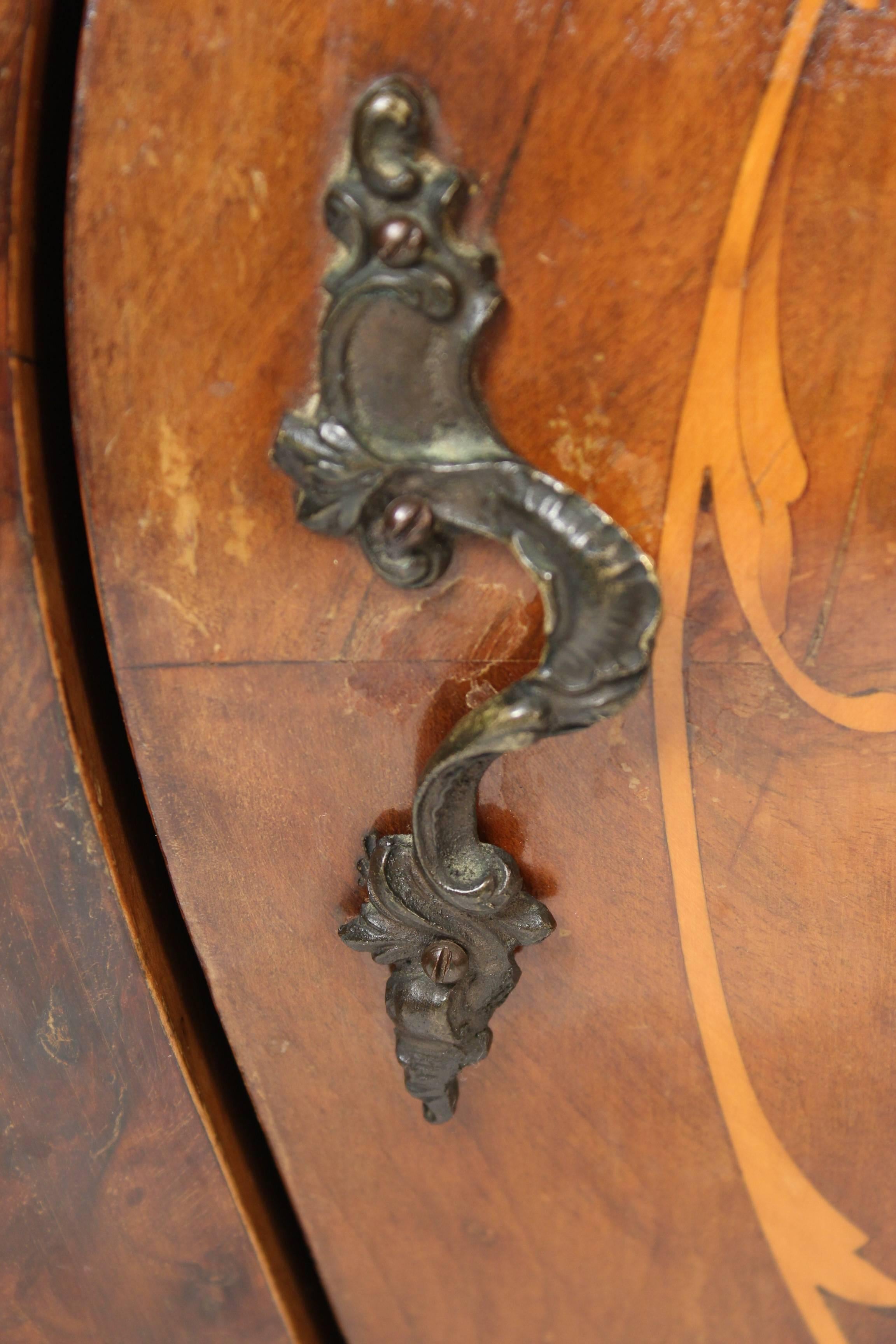 Pair of Italian Louis XV Style Bombe Occasional Commodes 2