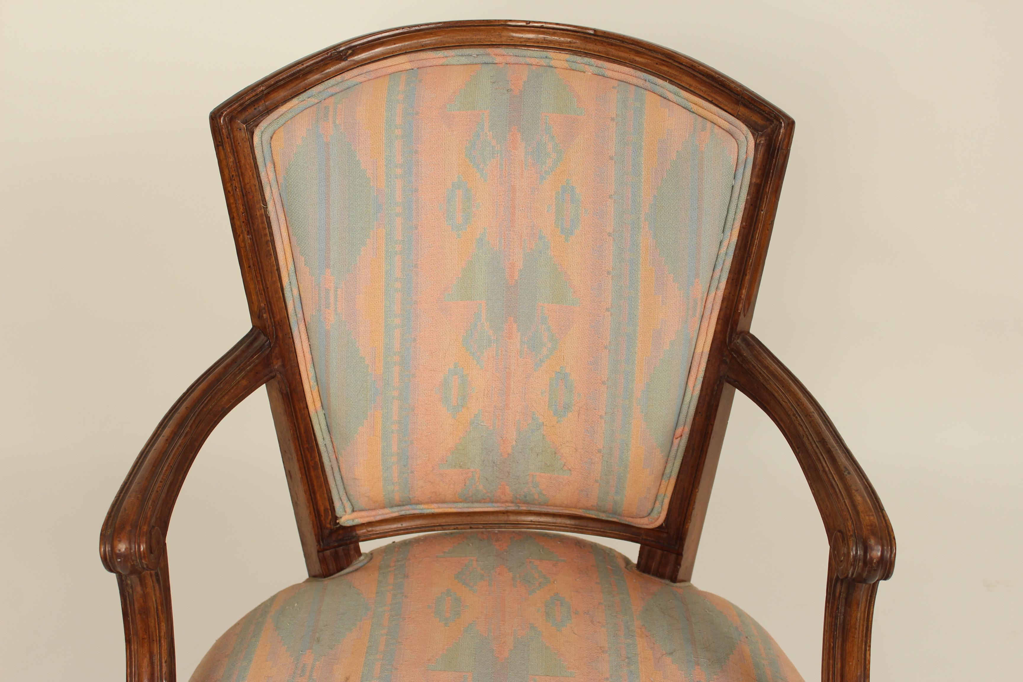 Tissu d'ameublement Paire de fauteuils italiens de style Louis XVI en vente