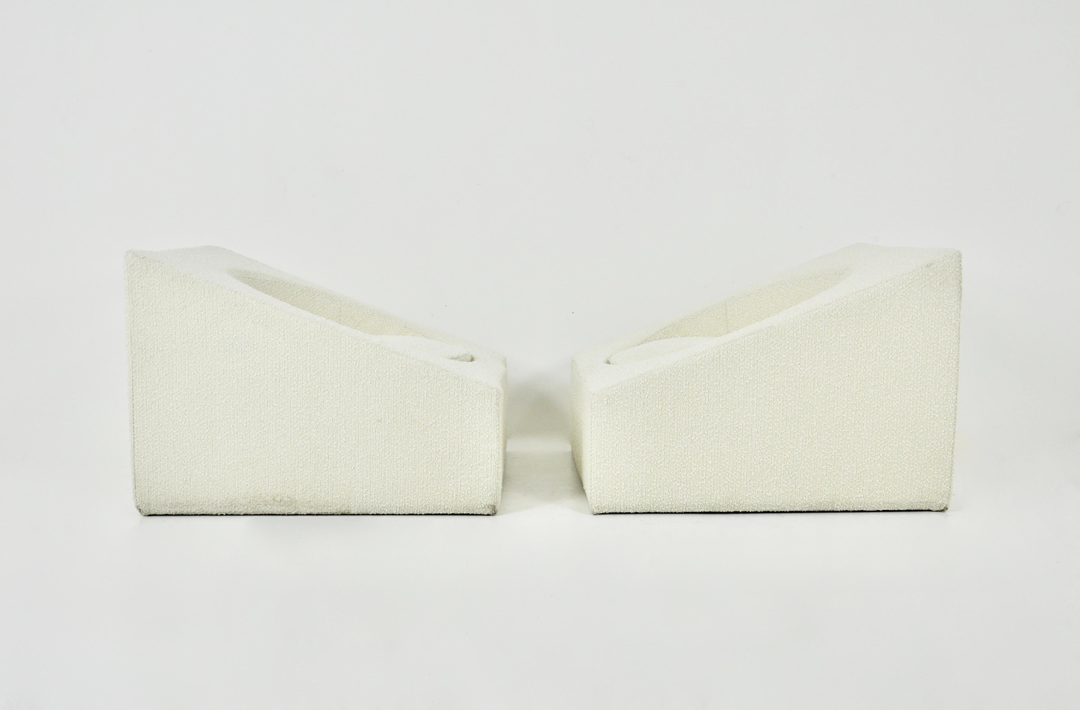 Late 20th Century Pair of Italian Lounge Chairs, 1970s
