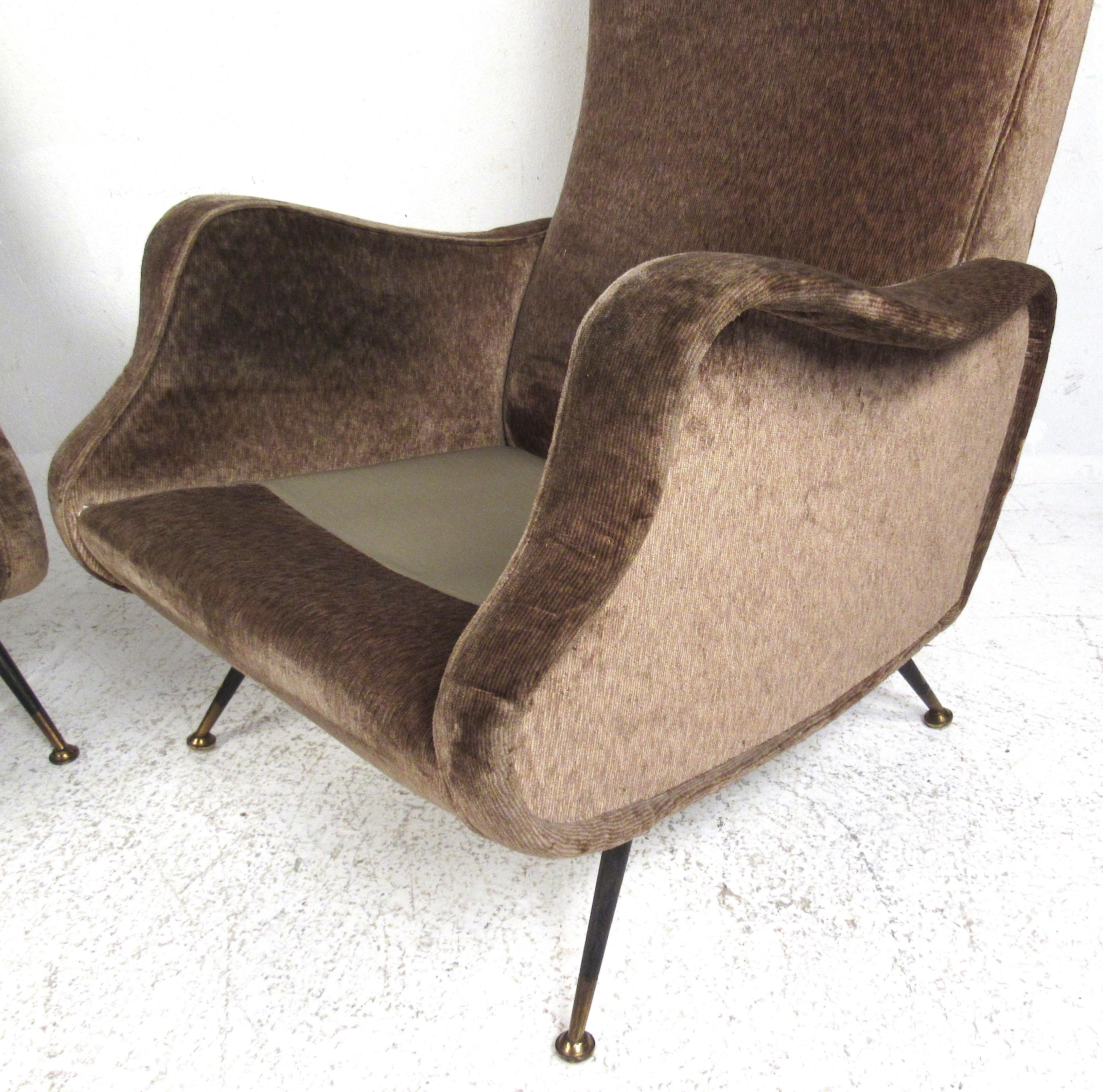 Mid-20th Century Pair of Italian Lounge Chairs after Marco Zanuso