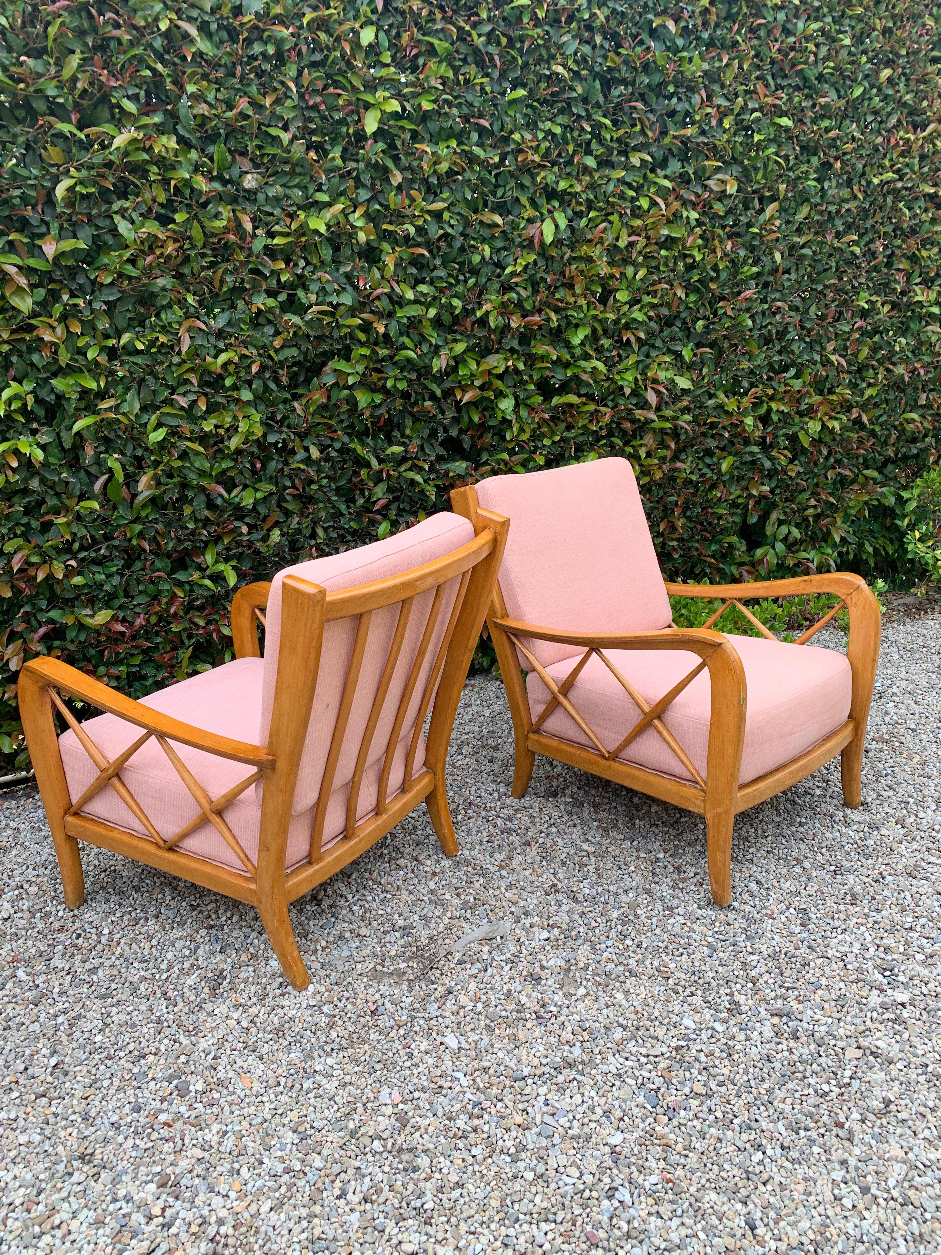 Pair of Italian Lounge Chairs by Paolo Buffa 3