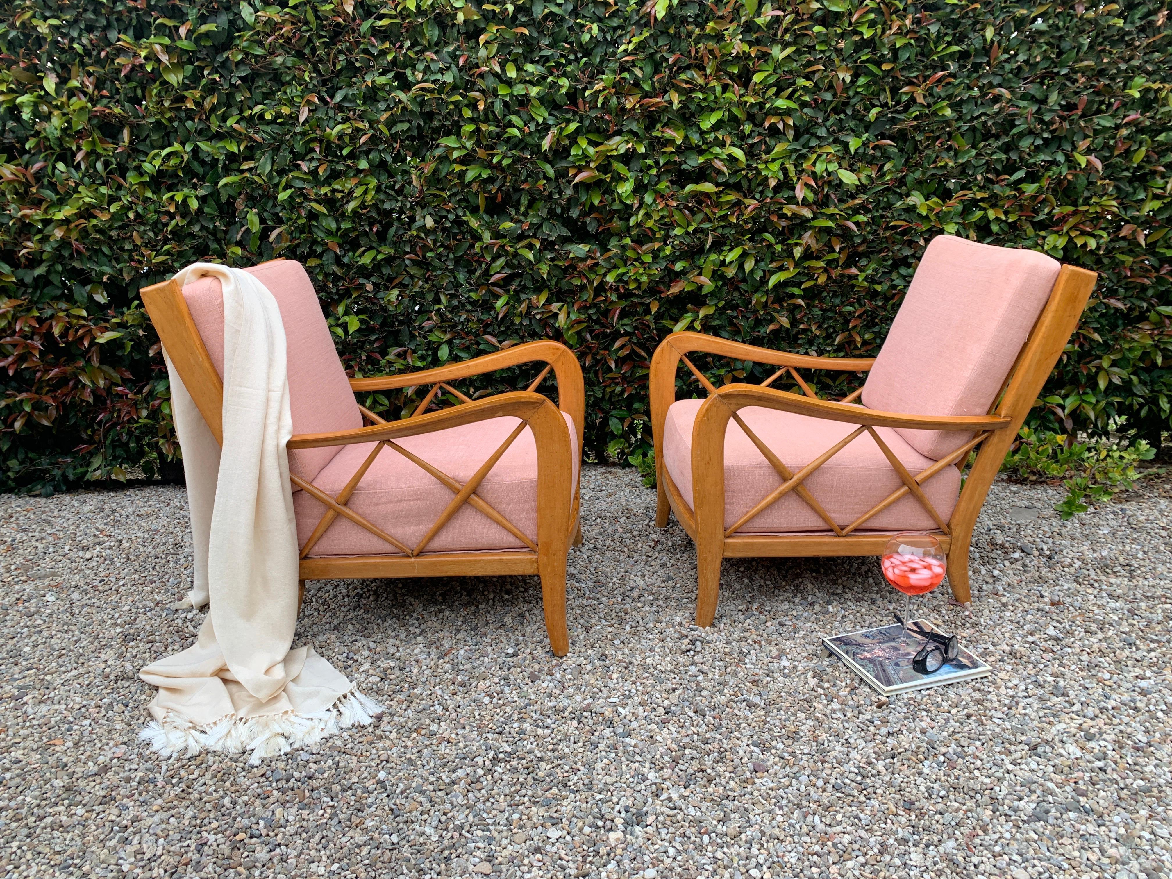 Linen Pair of Italian Lounge Chairs by Paolo Buffa