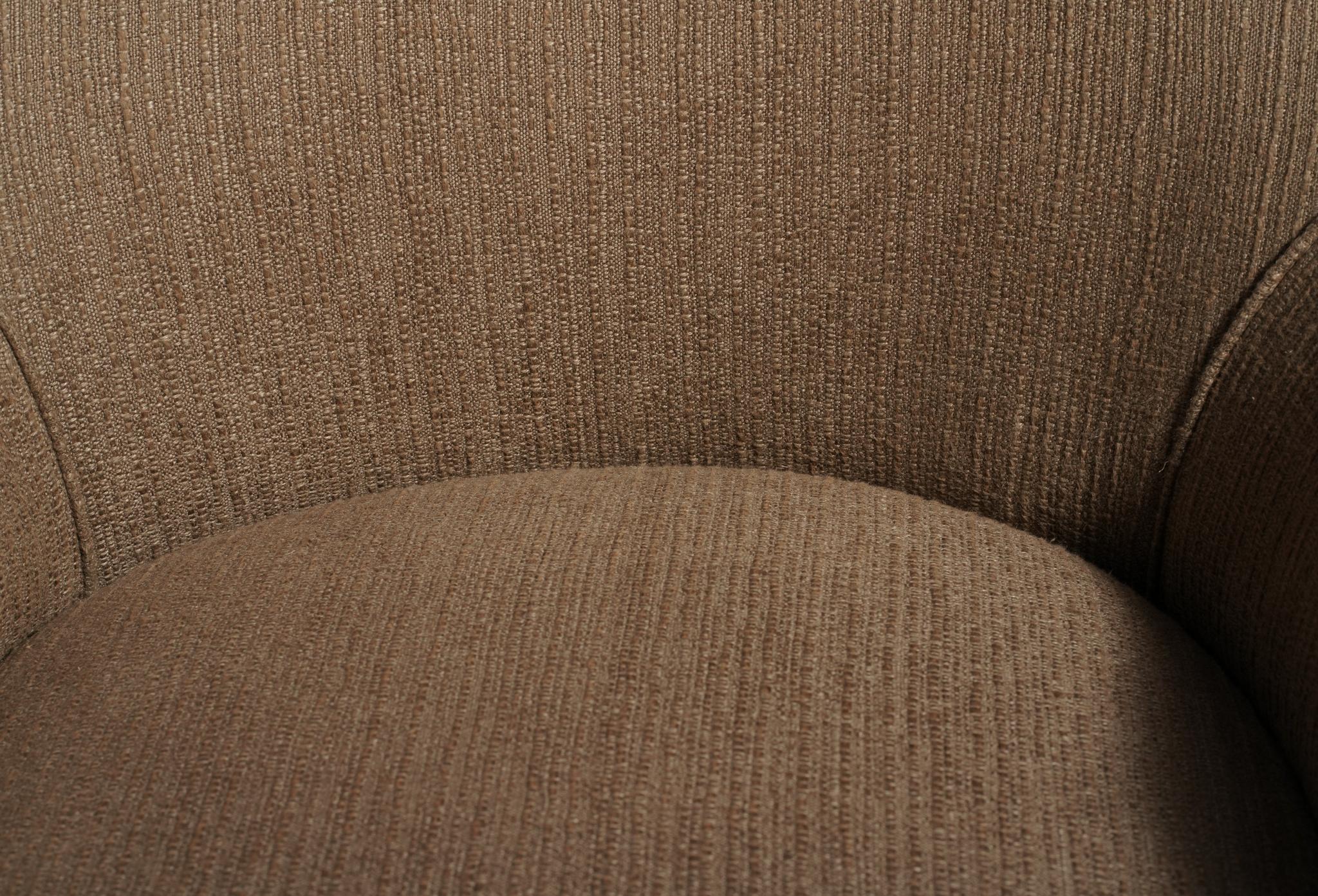 Paar italienische Lounge-Stühle (20. Jahrhundert) im Angebot