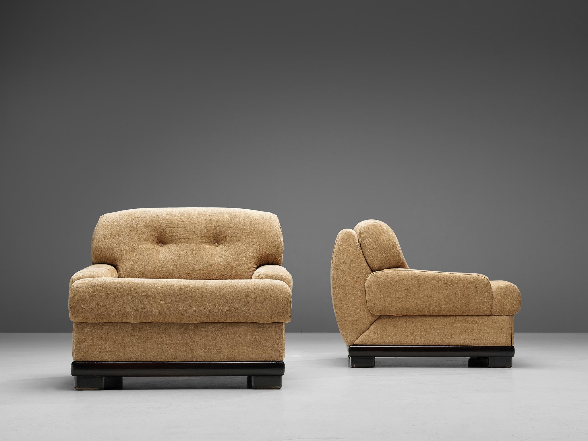 20th Century Pair of Italian Lounge Chairs