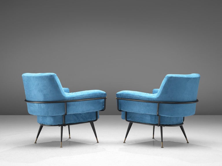 Pair of Italian Lounge Chairs in Blue Velvet In Good Condition For Sale In Waalwijk, NL