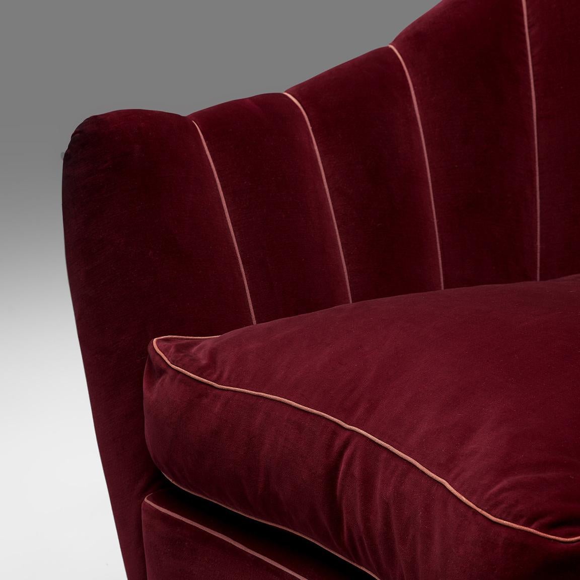 Pair of Italian Lounge Chairs in Bordeaux Velvet 1