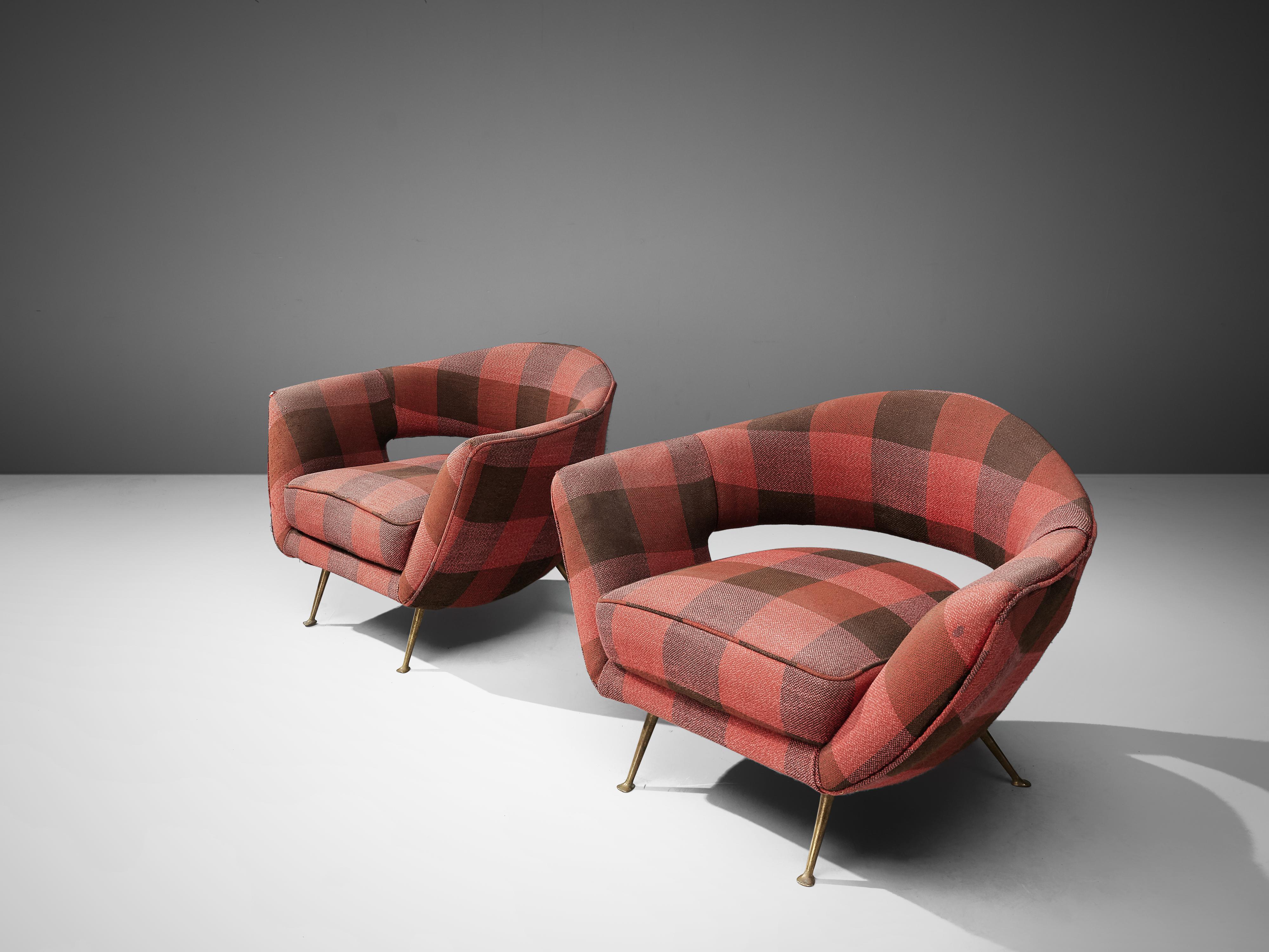 Pair of Italian Lounge Chairs in Checkered Upholstery In Good Condition In Waalwijk, NL