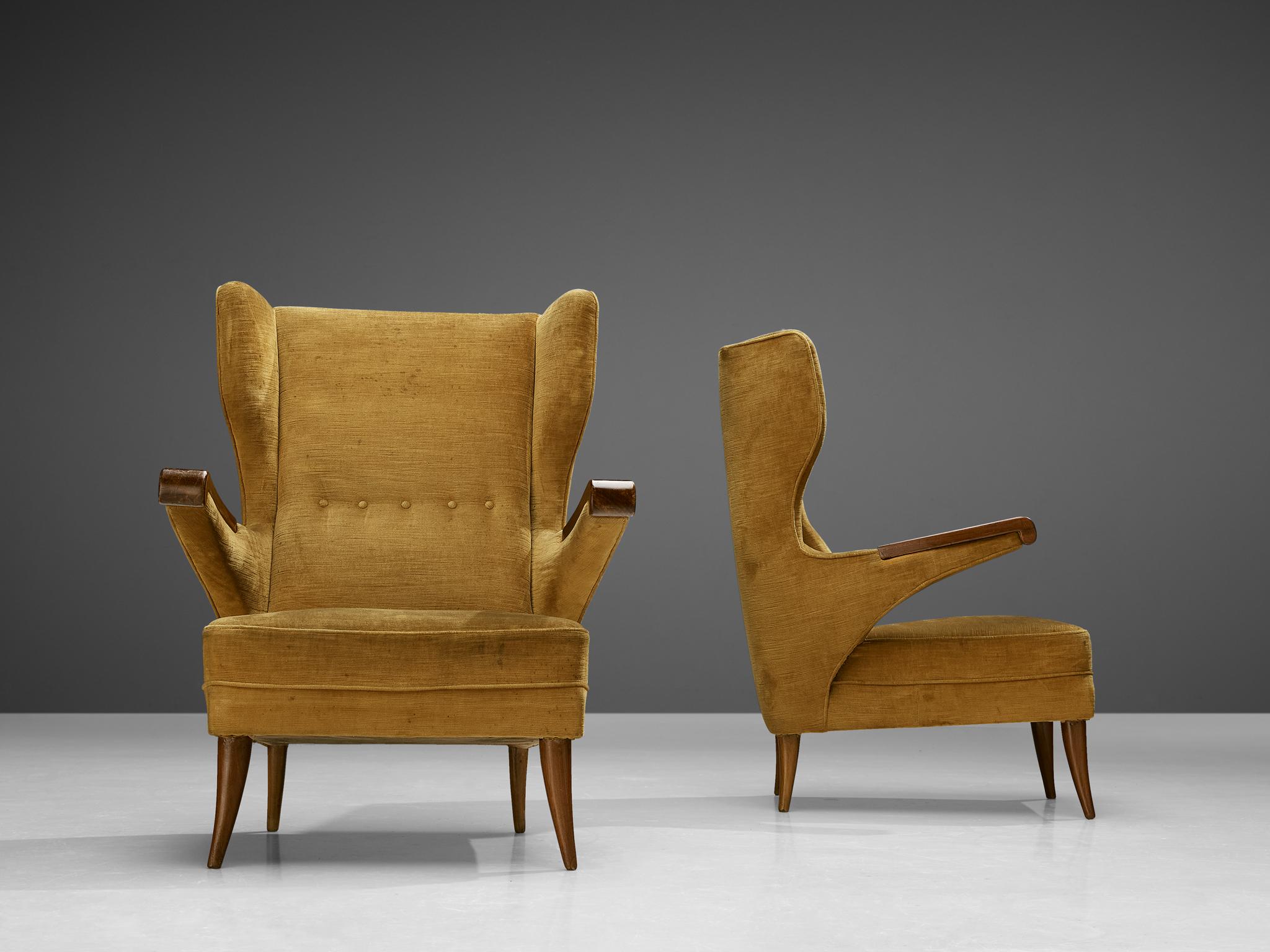 Pair of Italian Lounge Chairs in Ocher Yellow Velvet For Sale 2