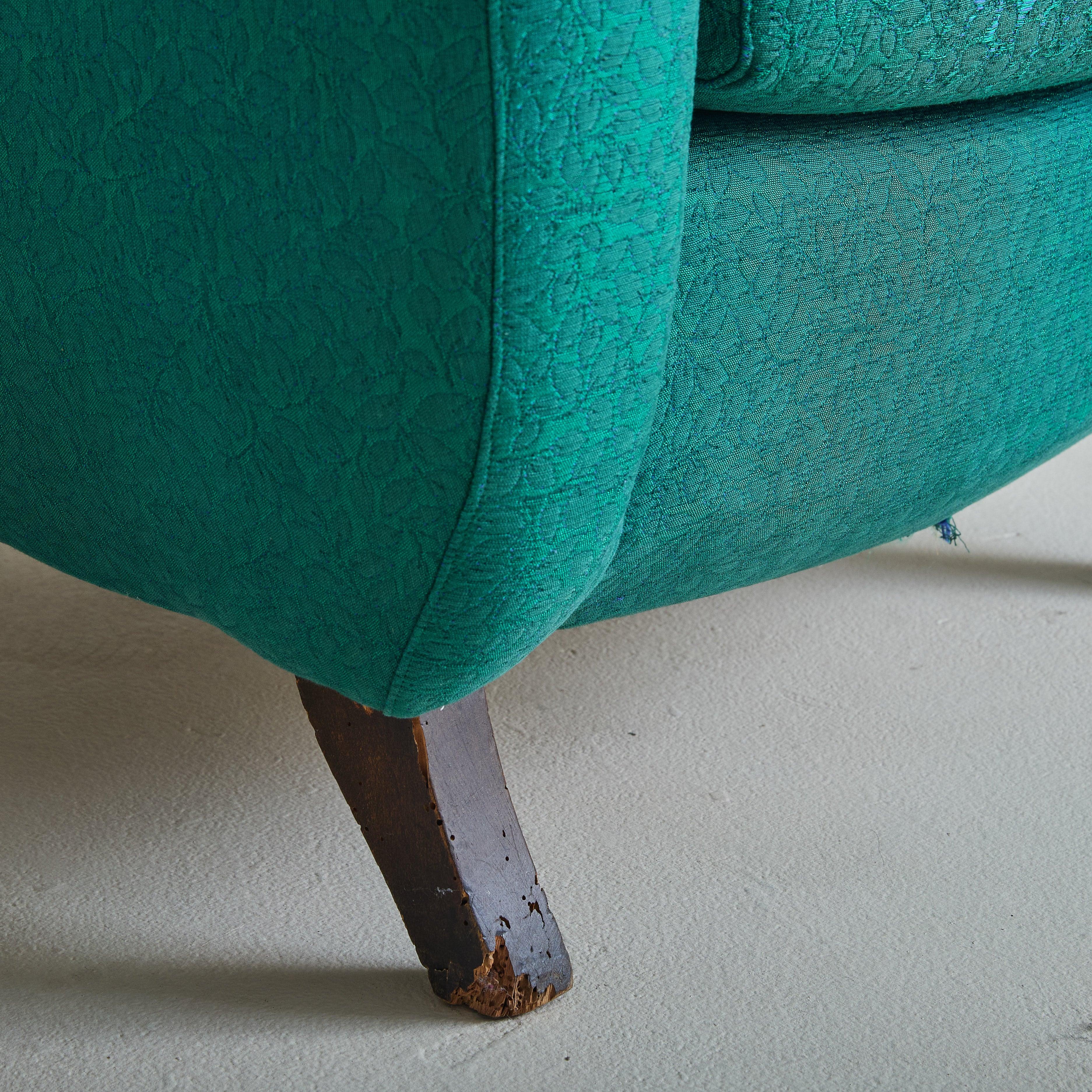 Pair of Italian Lounge Chairs in Original Green Upholstery, 1960s For Sale 3