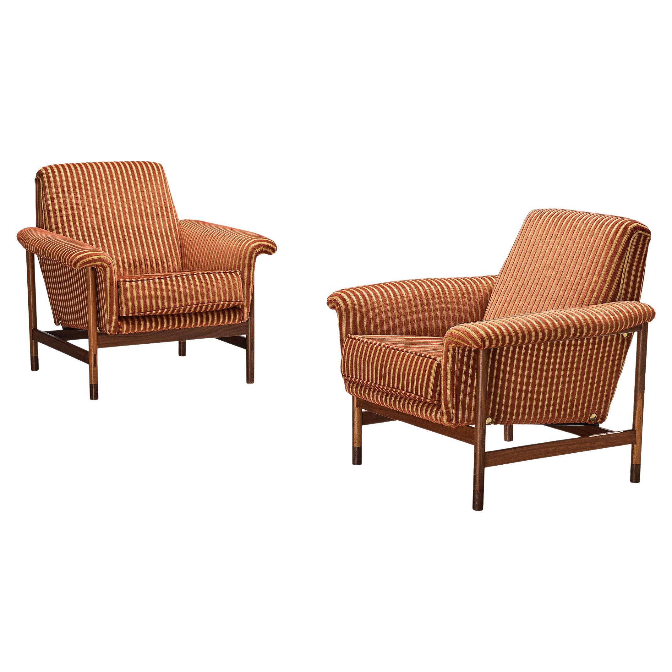 Pair of Italian Lounge Chairs in Teak and Red Striped Upholstery  For Sale