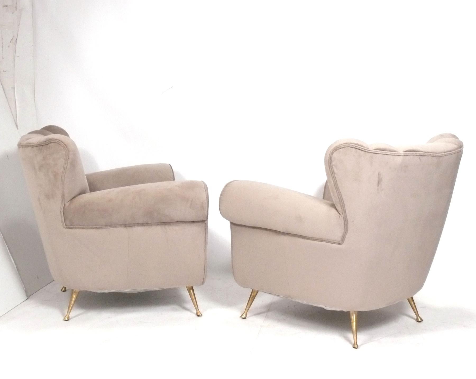 Pair of Italian Lounge Chairs Mid Century Style  In Good Condition For Sale In Atlanta, GA