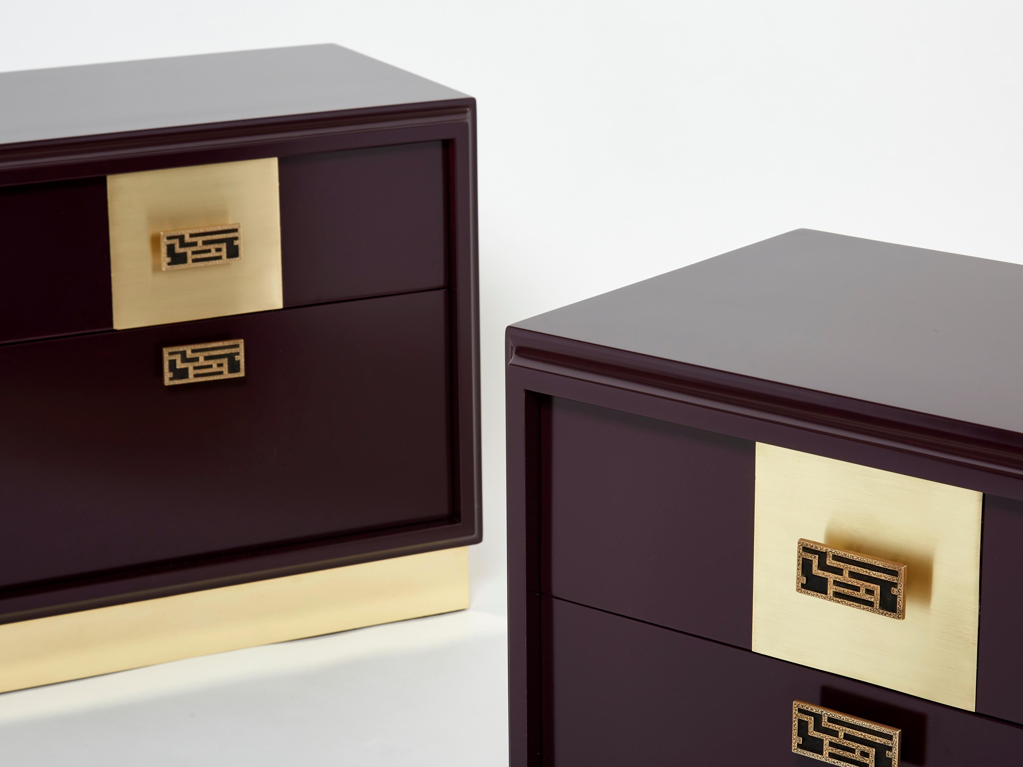 This rare pair of Italian midcentury plum prune lacquered nightstands would be stunning in any bedroom. Designed by Luciano Frigerio for Frigerio Di Desio in Italy in the late 1970s, the satin plum lacquer paired with the mix of polished and brushed