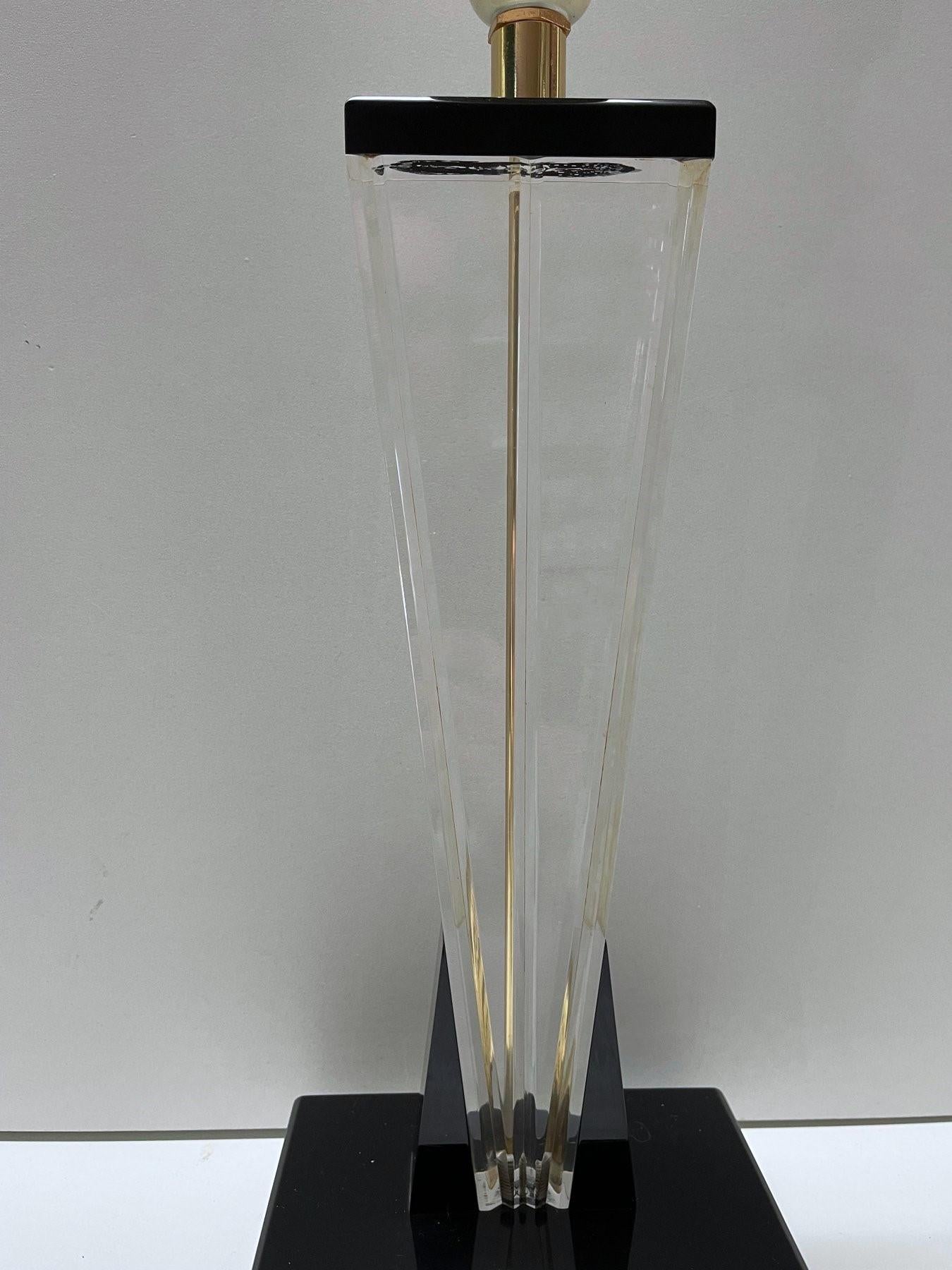 Pair of Italian Lucite Table Lamps, 1960s For Sale 5