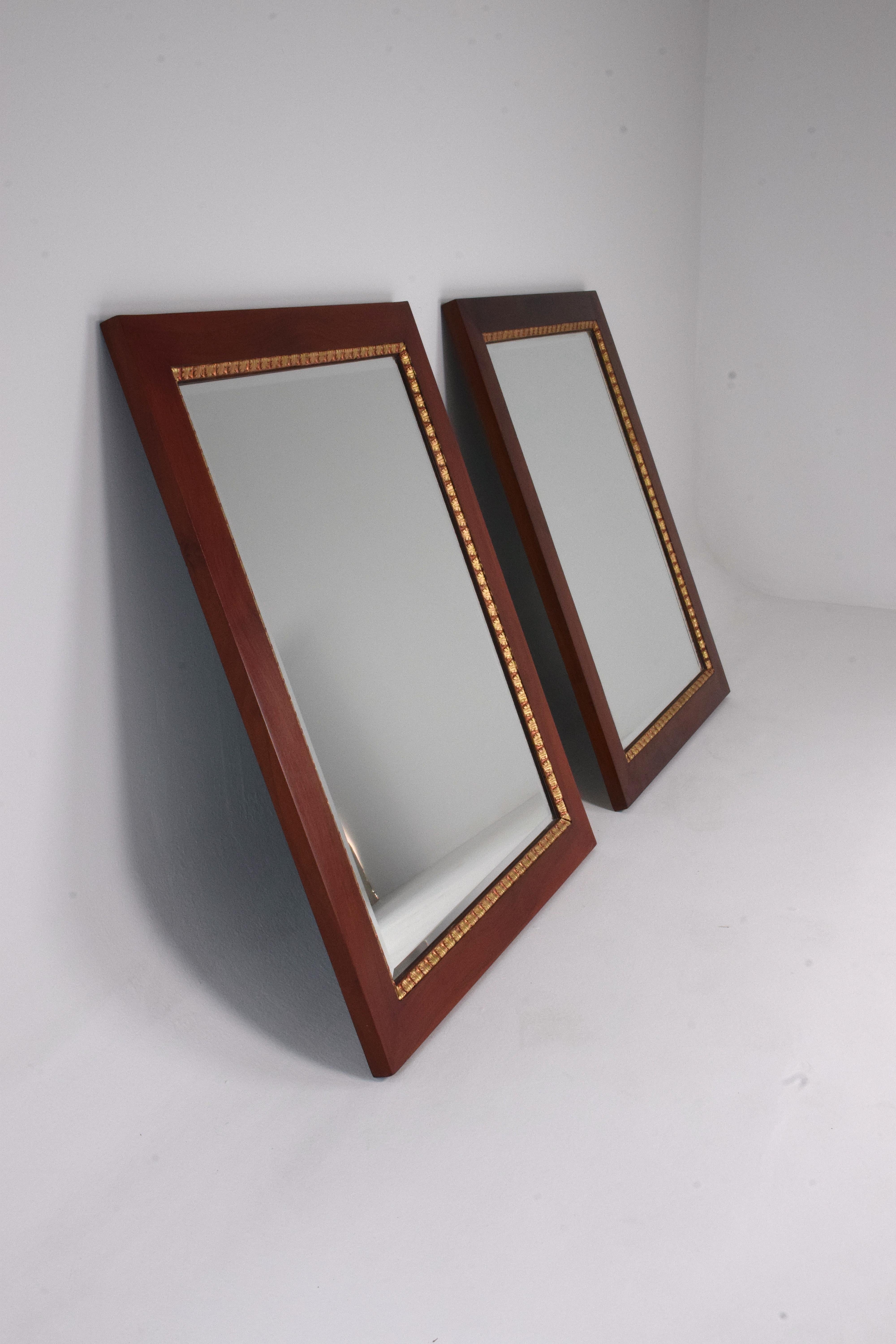 Pair of Italian Mahogany Gold Leaf Mirrors, 1920s In Good Condition In Paris, FR