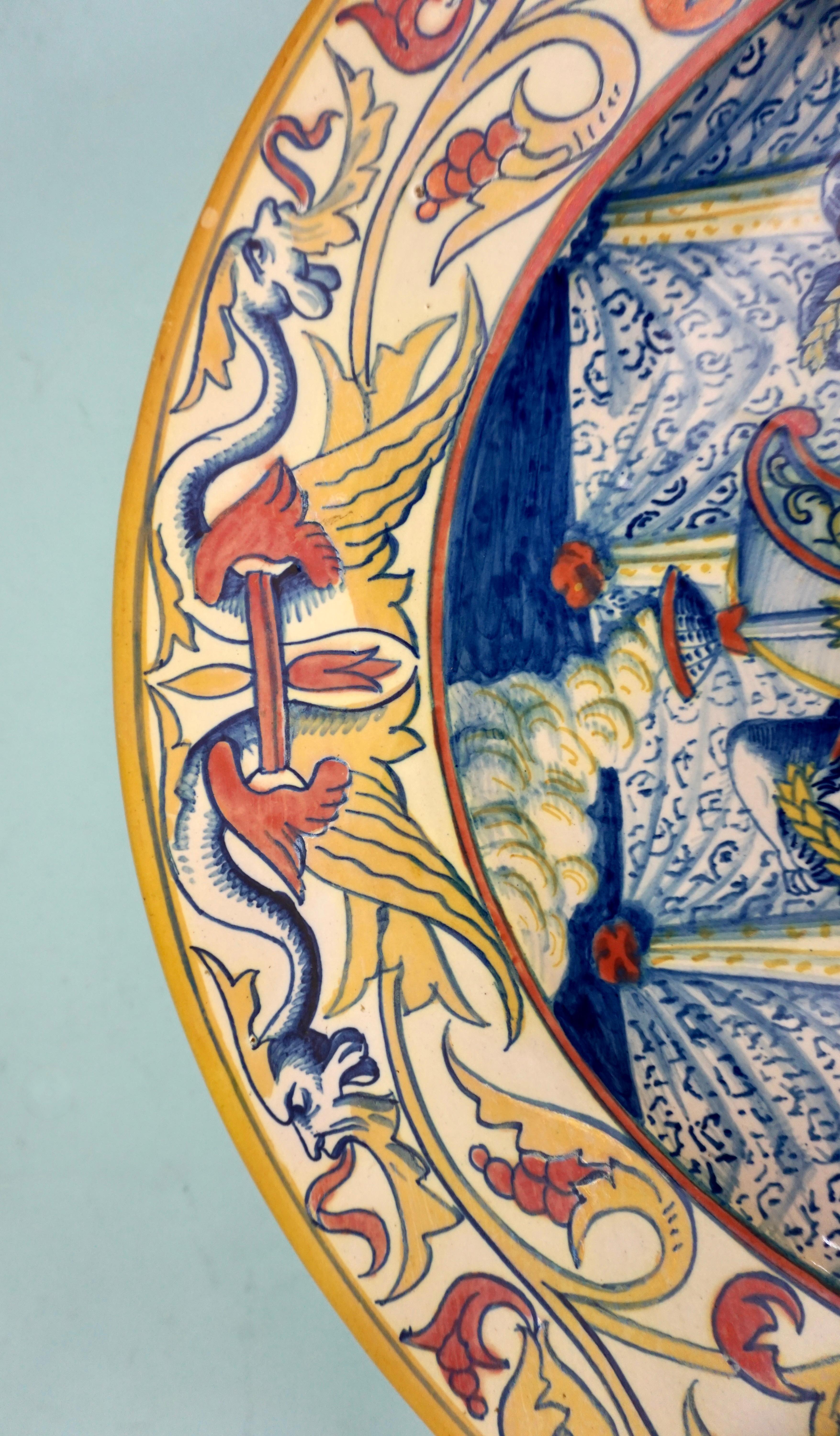 Pair of Italian Maiolica Chargers Depicting Roman Warriors in Combat 1
