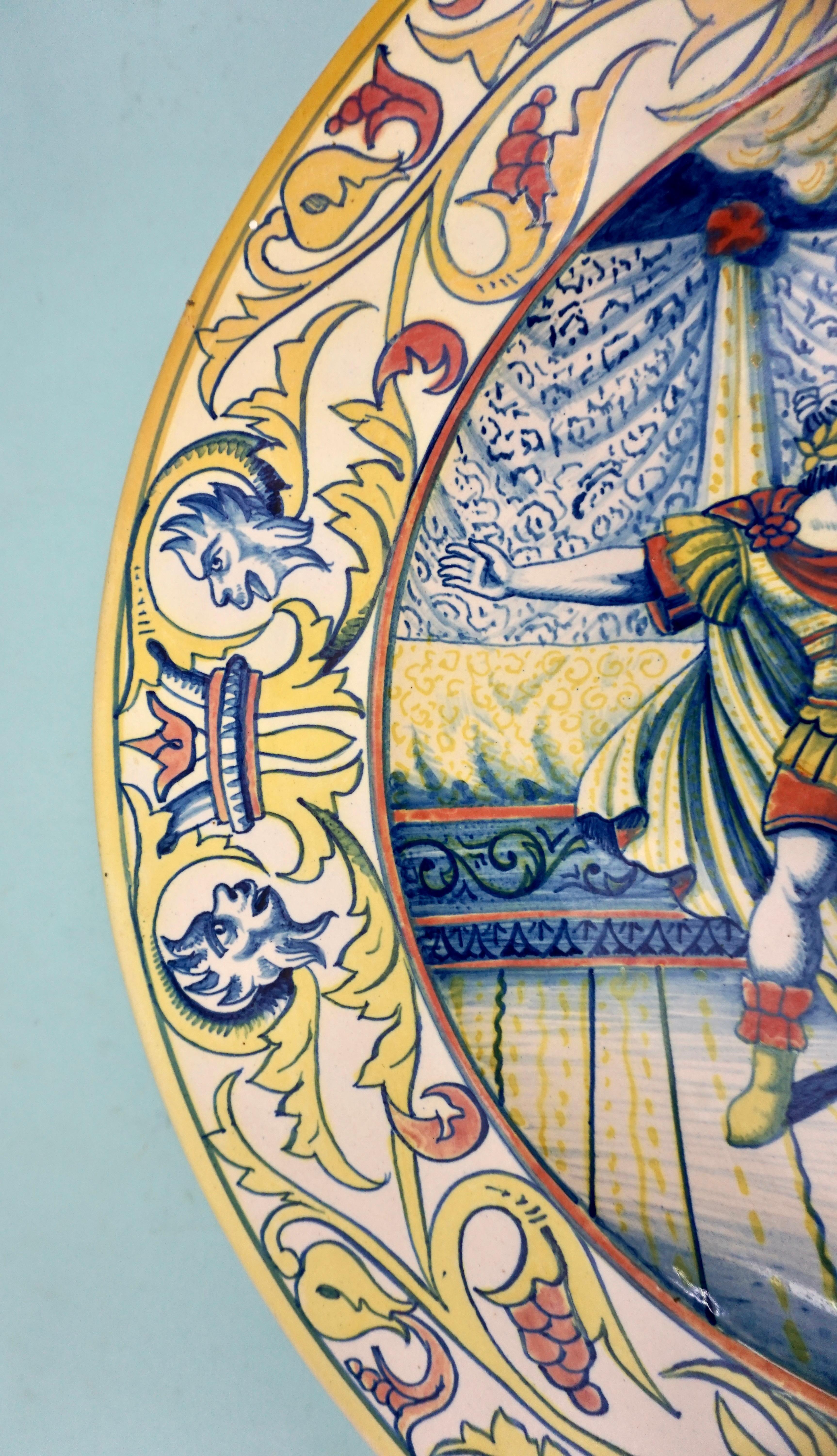 20th Century Pair of Italian Maiolica Chargers Depicting Roman Warriors in Combat