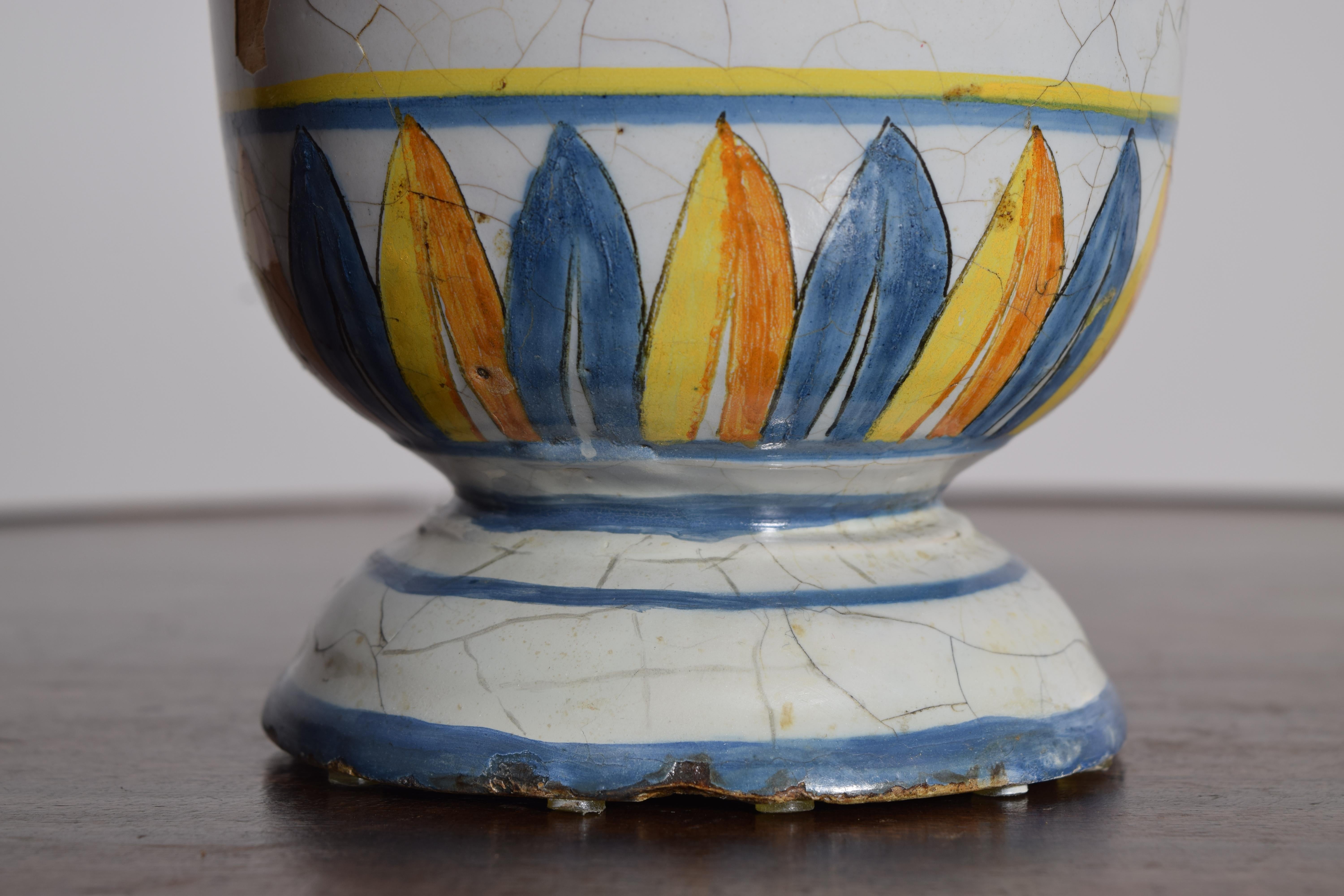 Italiano Coppia di maioliche italiane da farmacia Albarelli in vendita