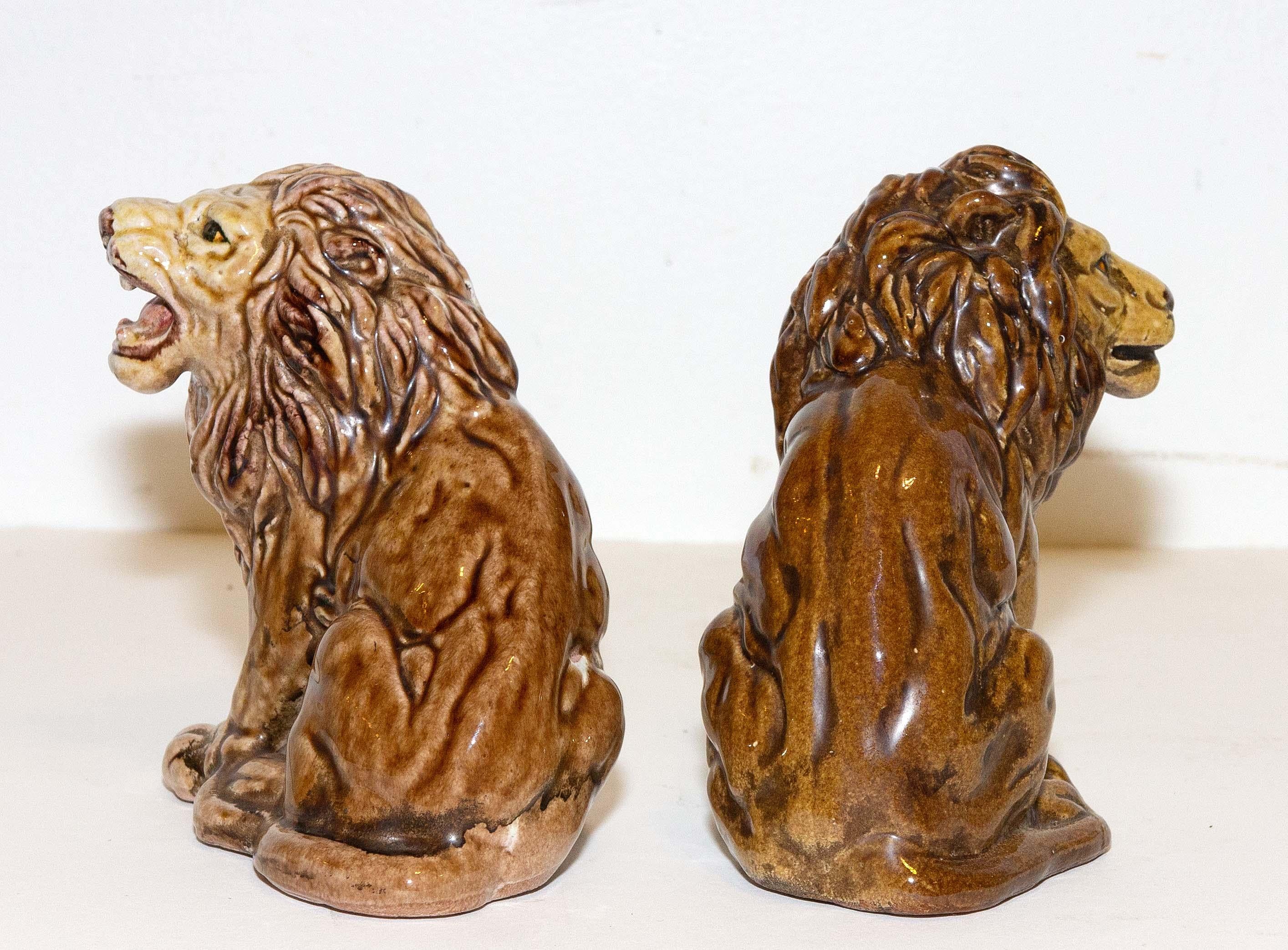 20th Century Pair of Italian Majolica Lions