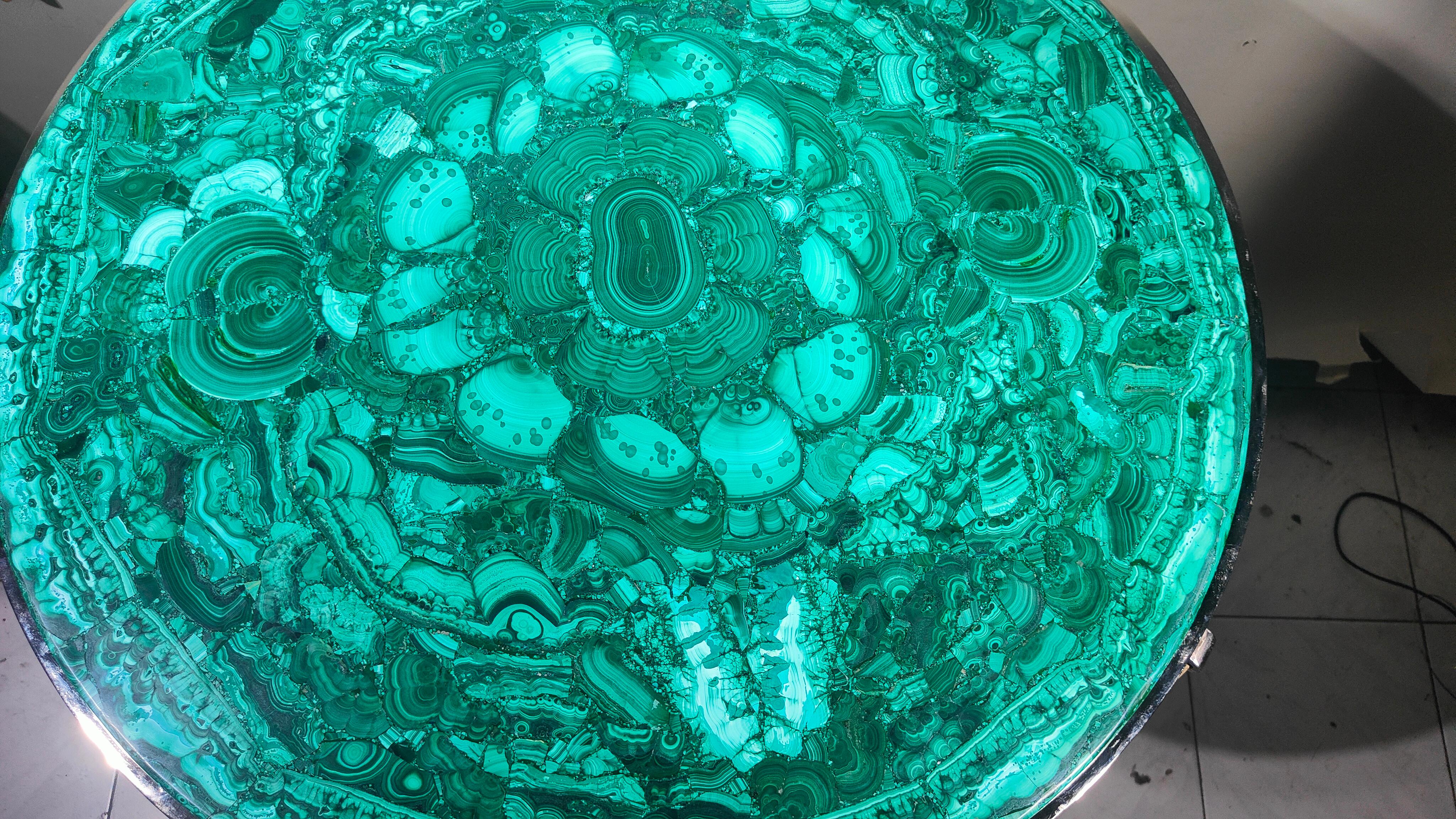 Pair Of Italian Malachite Tables For Sale 5