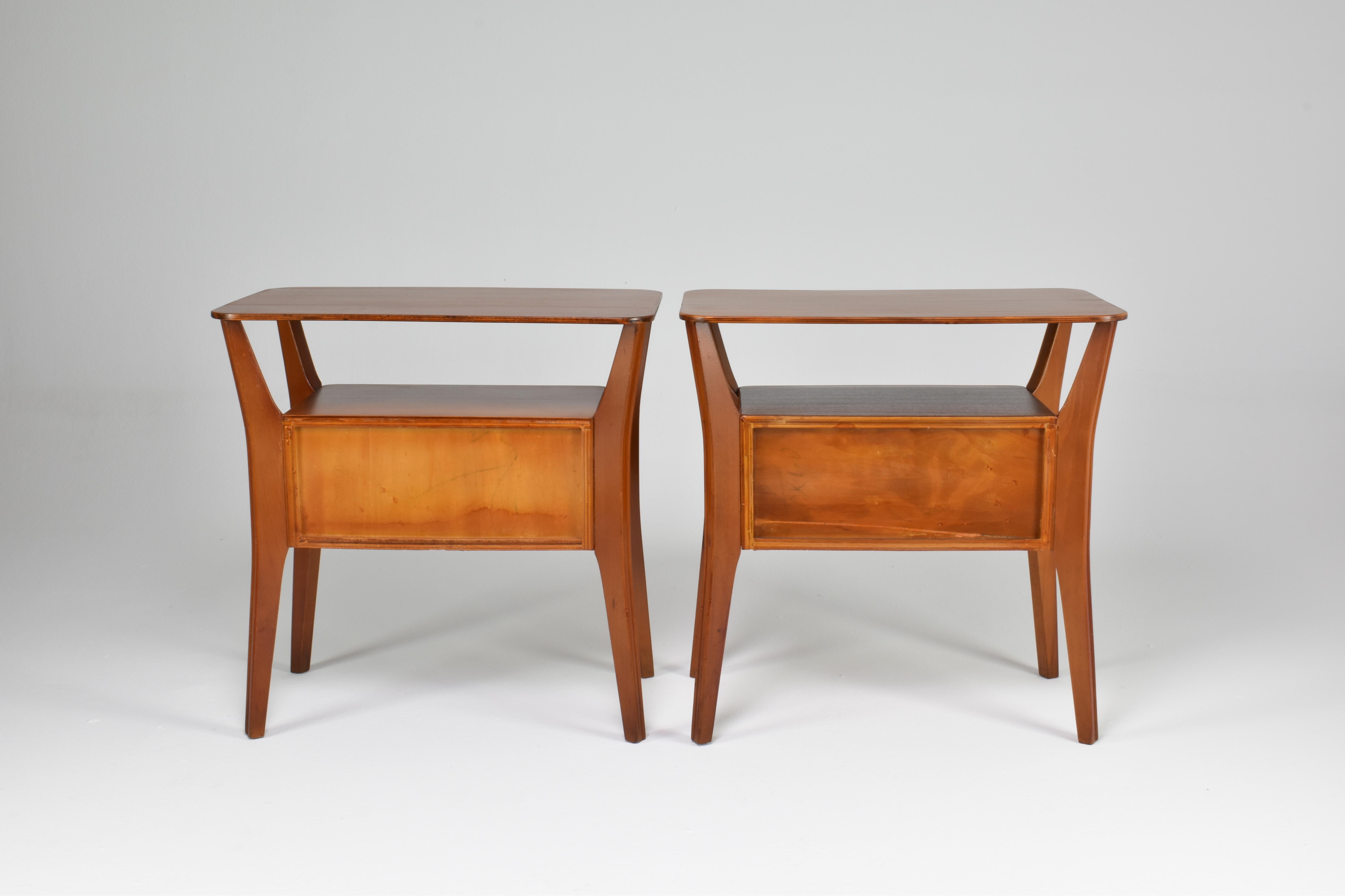 Brass Pair of Italian Maple Nightstands Attributed to Gio Ponti for Cantu, 1950s For Sale