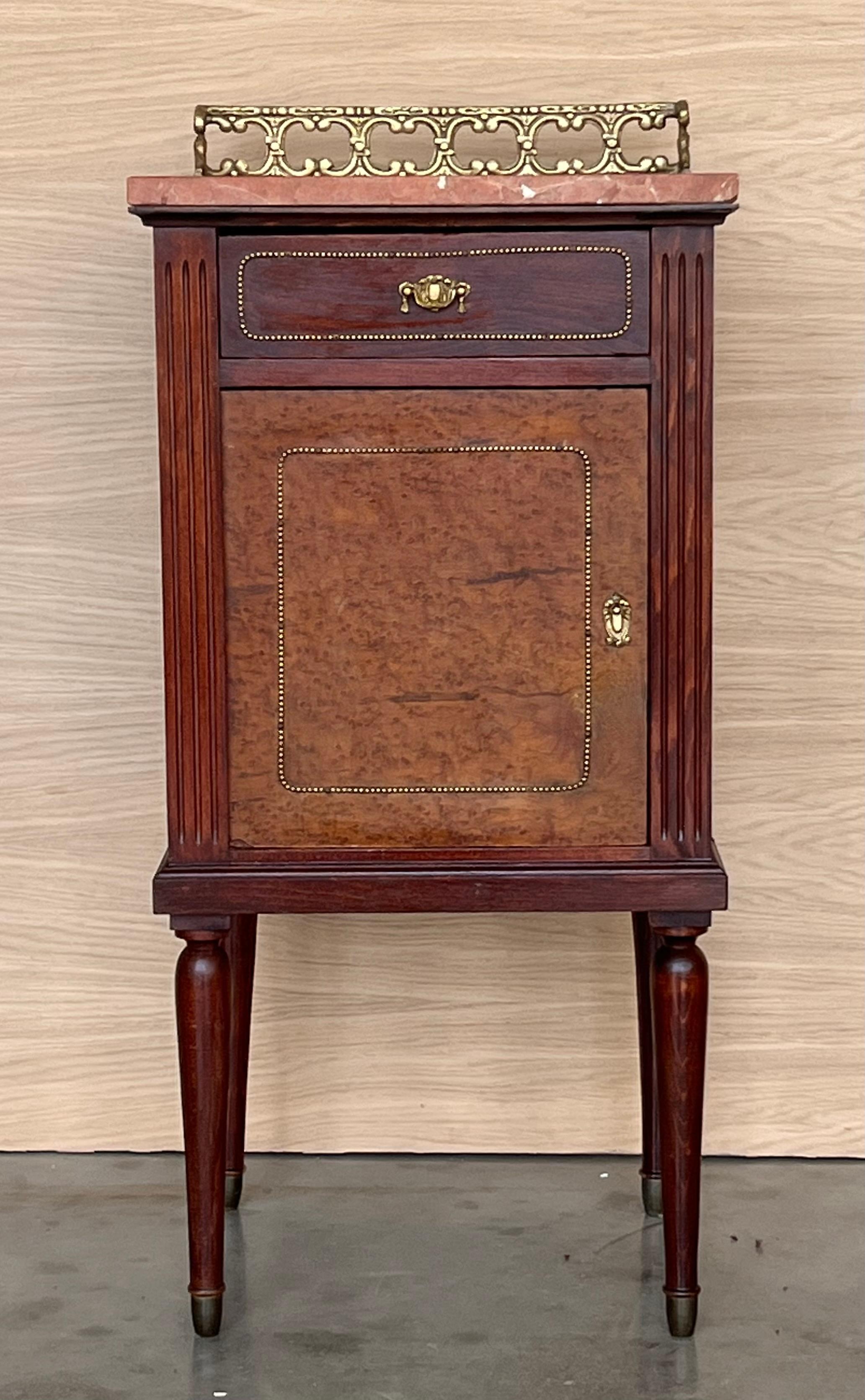 Pair of Italian Marquetry Nightstands with Bronze Crest, drawer and doors.
