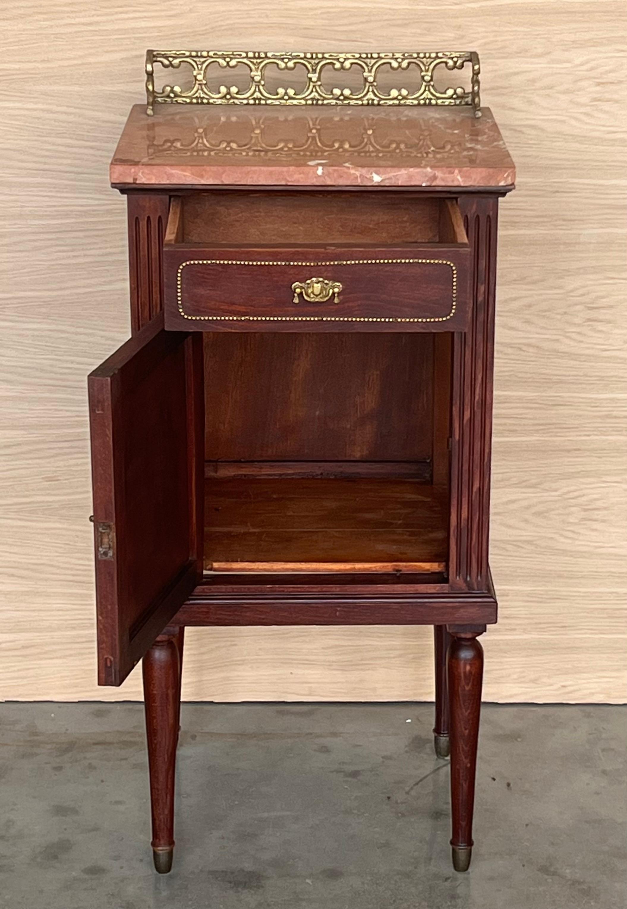Pair of Italian Marquetry Nightstands with Bronze Crest, drawers and doors For Sale 2