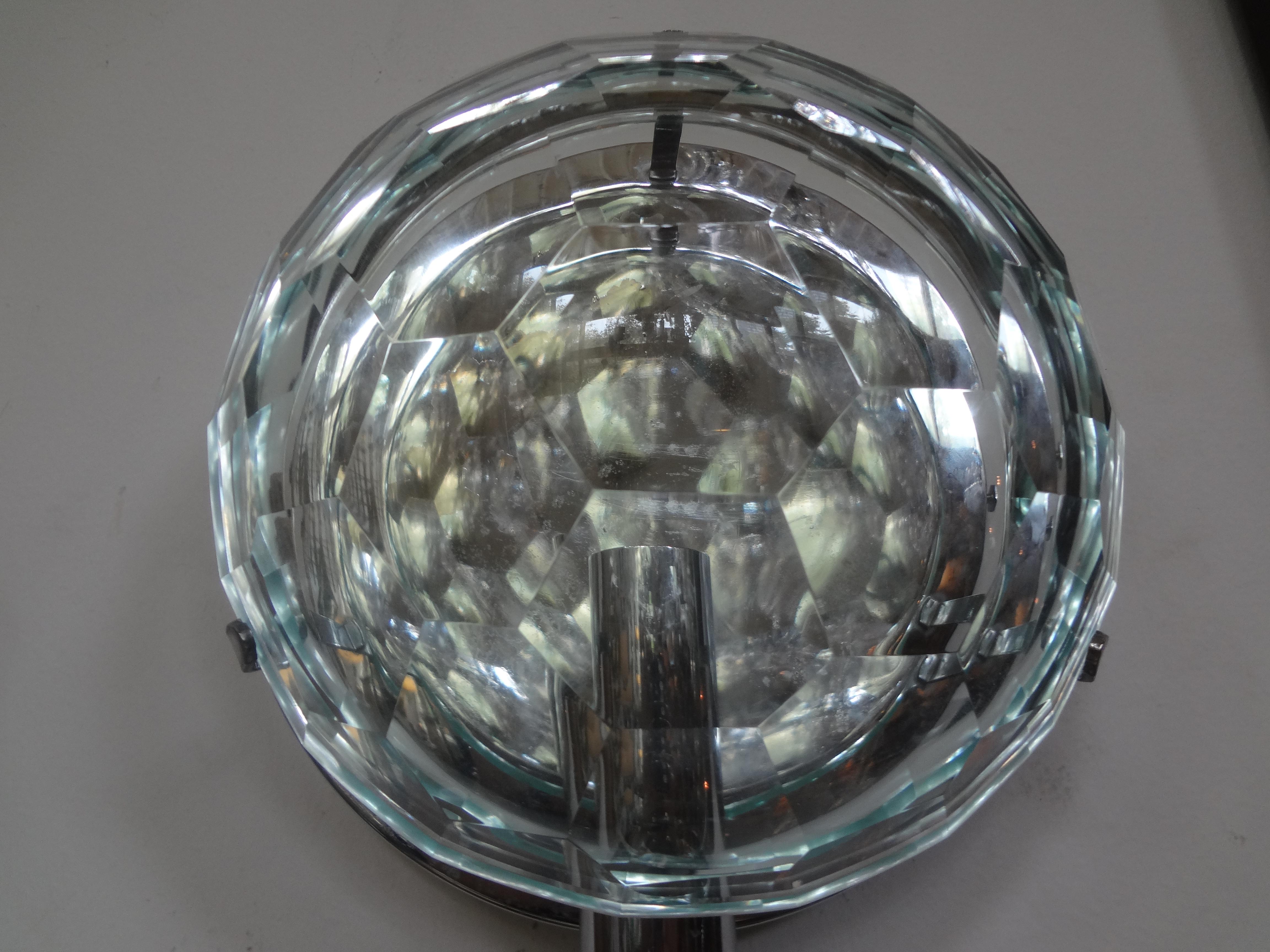 Pair of Italian Fontana Arte Style Faceted Glass Sconces For Sale 3