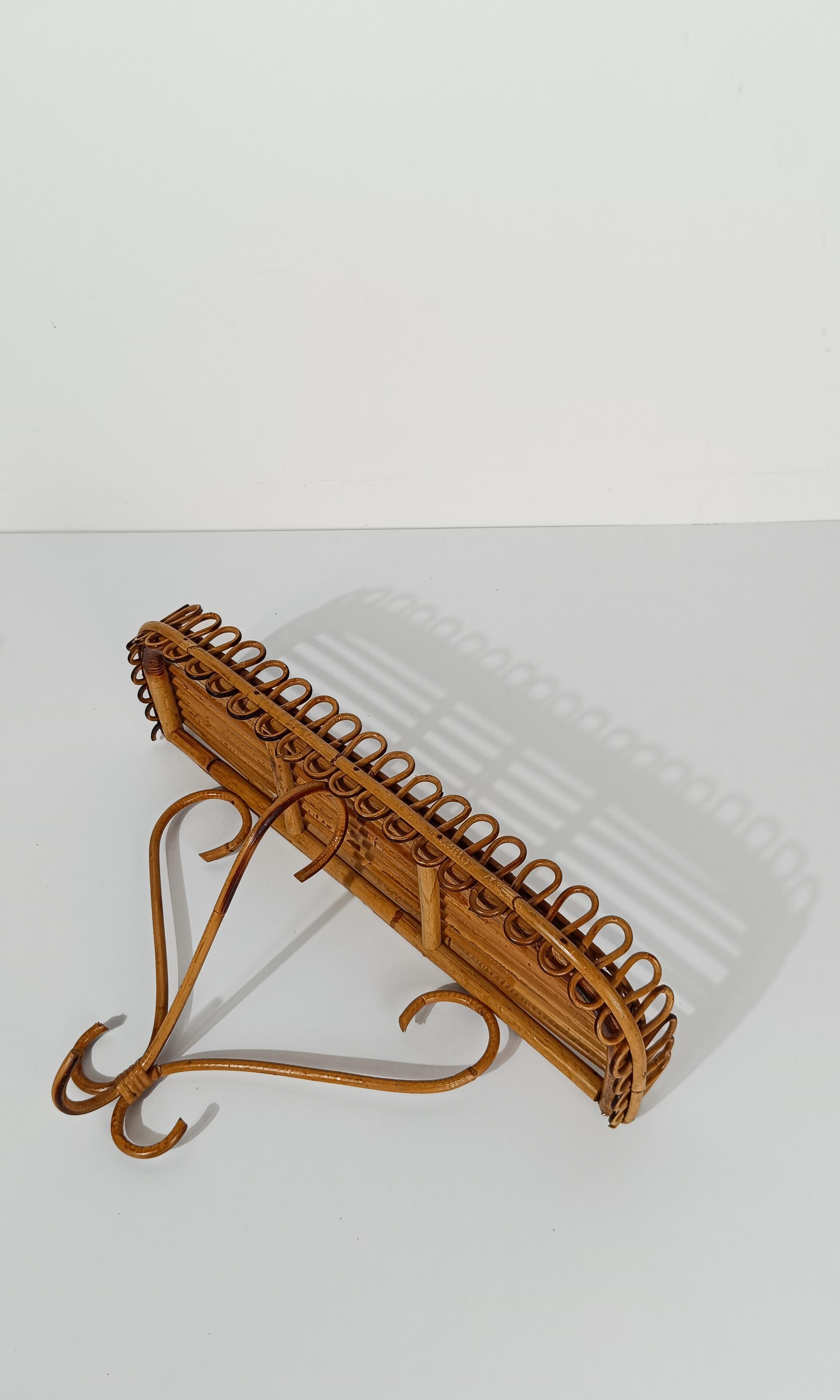 Paar italienische Md 20. Jahrhundert Wandregal / Konsolentisch in Bambus Rattan im Angebot 7