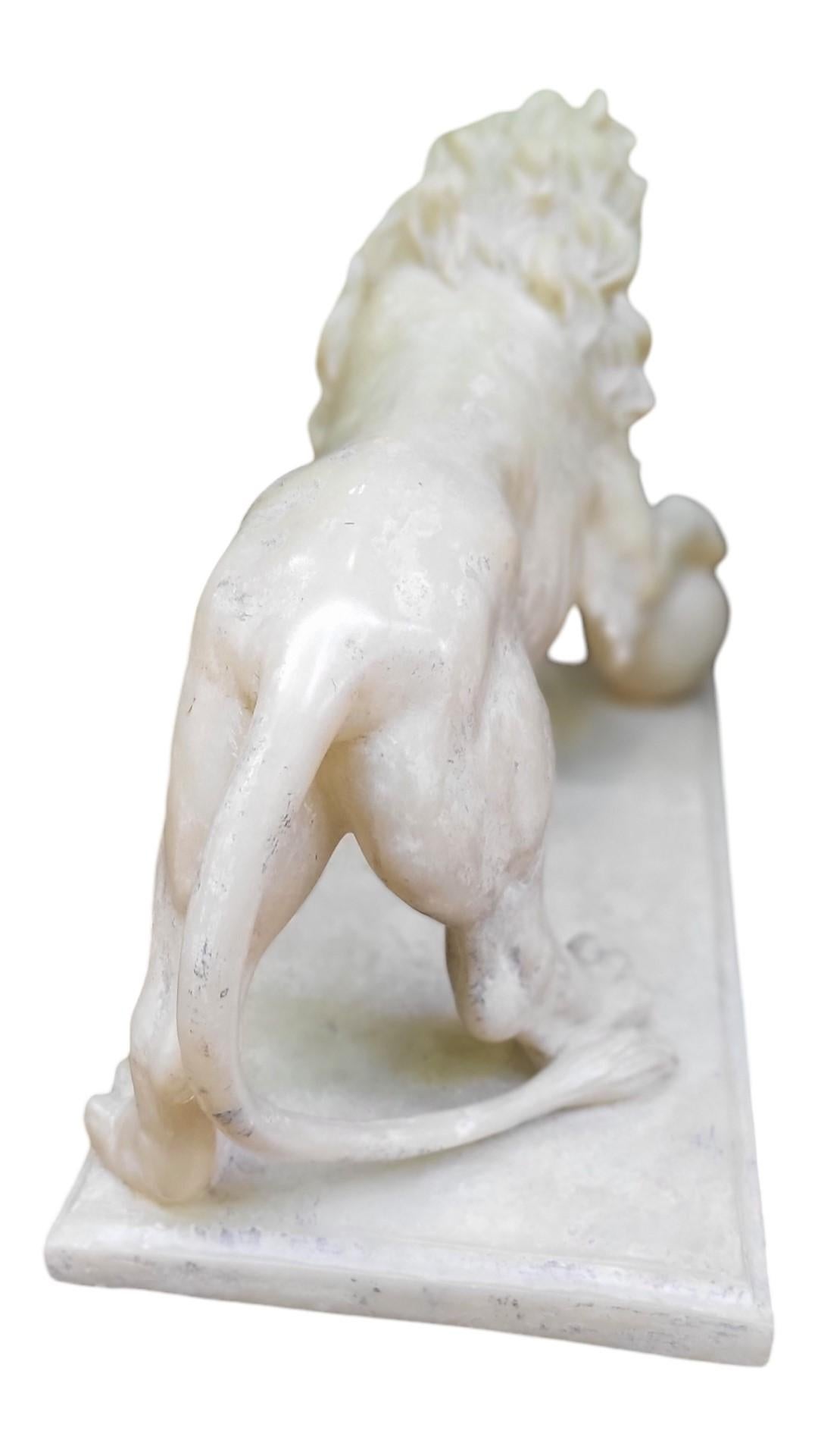 Una bella coppia di leoni medicei del 20° secolo
Il leone originale che decorava l'ingresso della famosa Villa Medici a ROma

Opere italiane del Grand Tour

Queste sculture sono di buone dimensioni e sono ideali per essere esposte sulla scrivania o