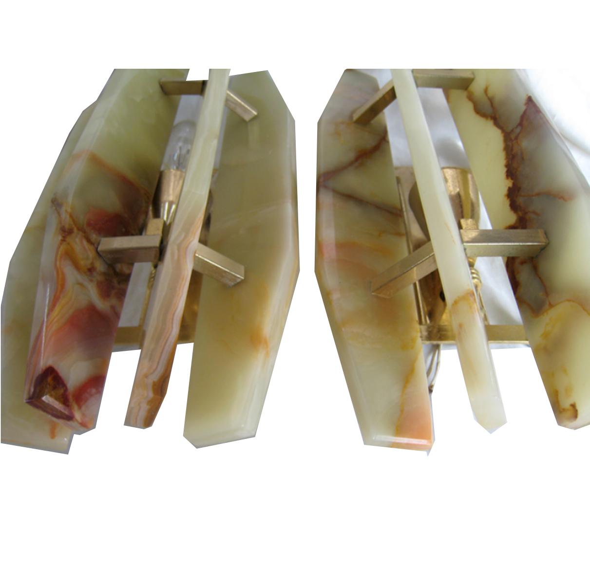 Pair of Italian Midcentury Alabaster and Brass Sconces, Late 1960s 7