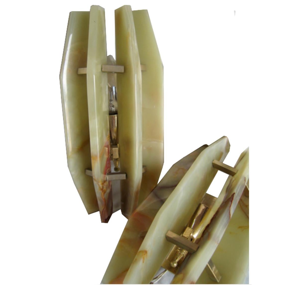 Pair of Italian Midcentury Alabaster and Brass Sconces, Late 1960s 10