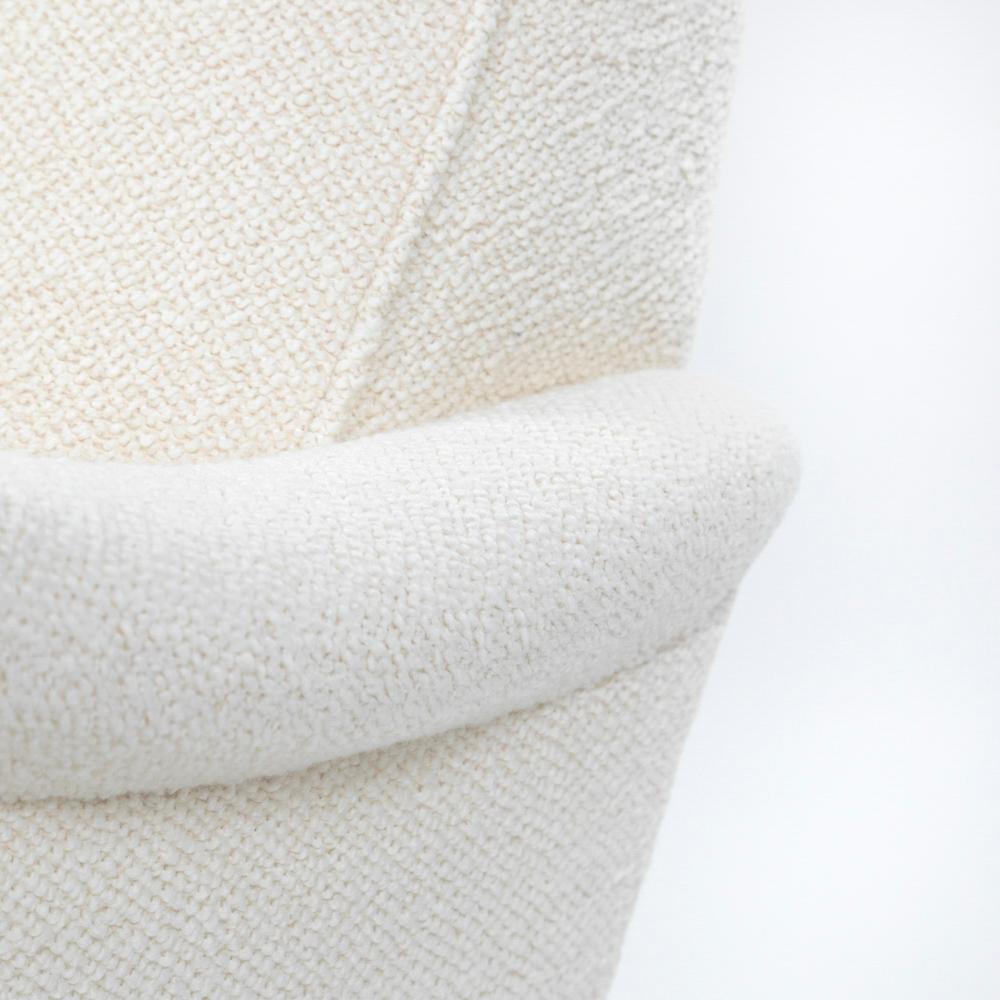 Pair of Italian Mid-Century Armchairs off-white Bouclé Fabric by G. Radice 1950s For Sale 9