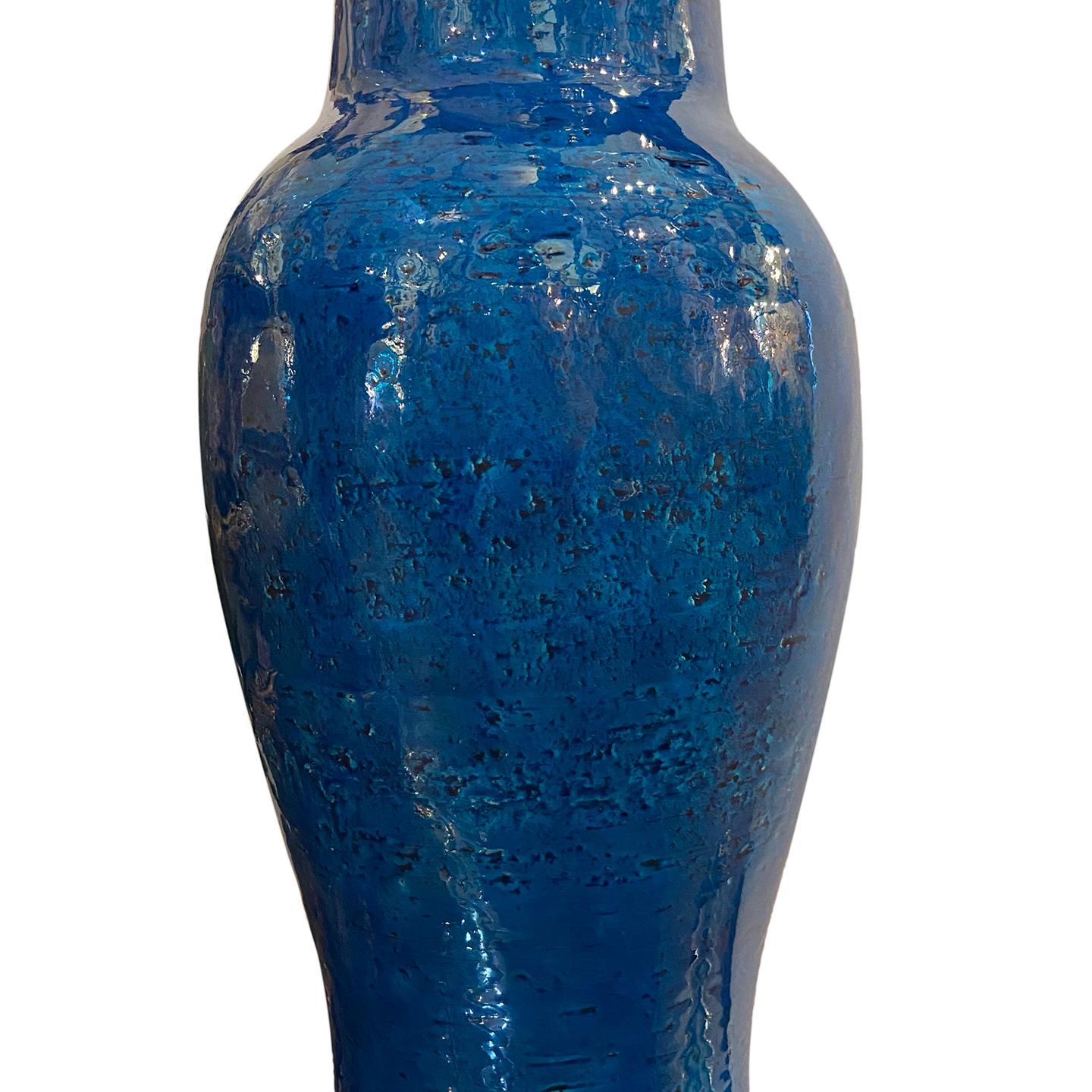 Glazed Pair of Italian Mid Century Blue Porcelain Lamps For Sale