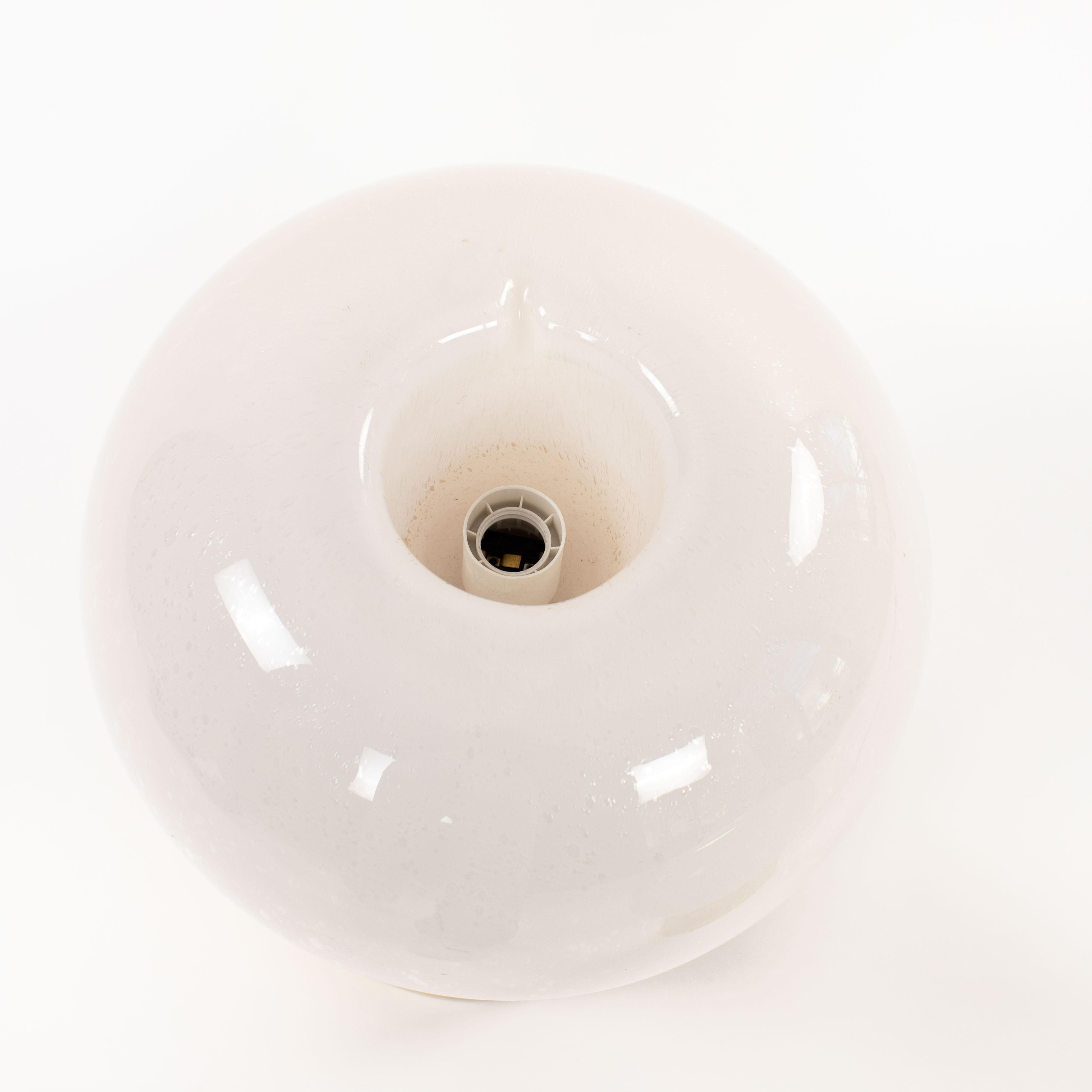 Paire de lampes de table en forme de champignon en laiton et verre Muranoglass du milieu du siècle 1970 en vente 1