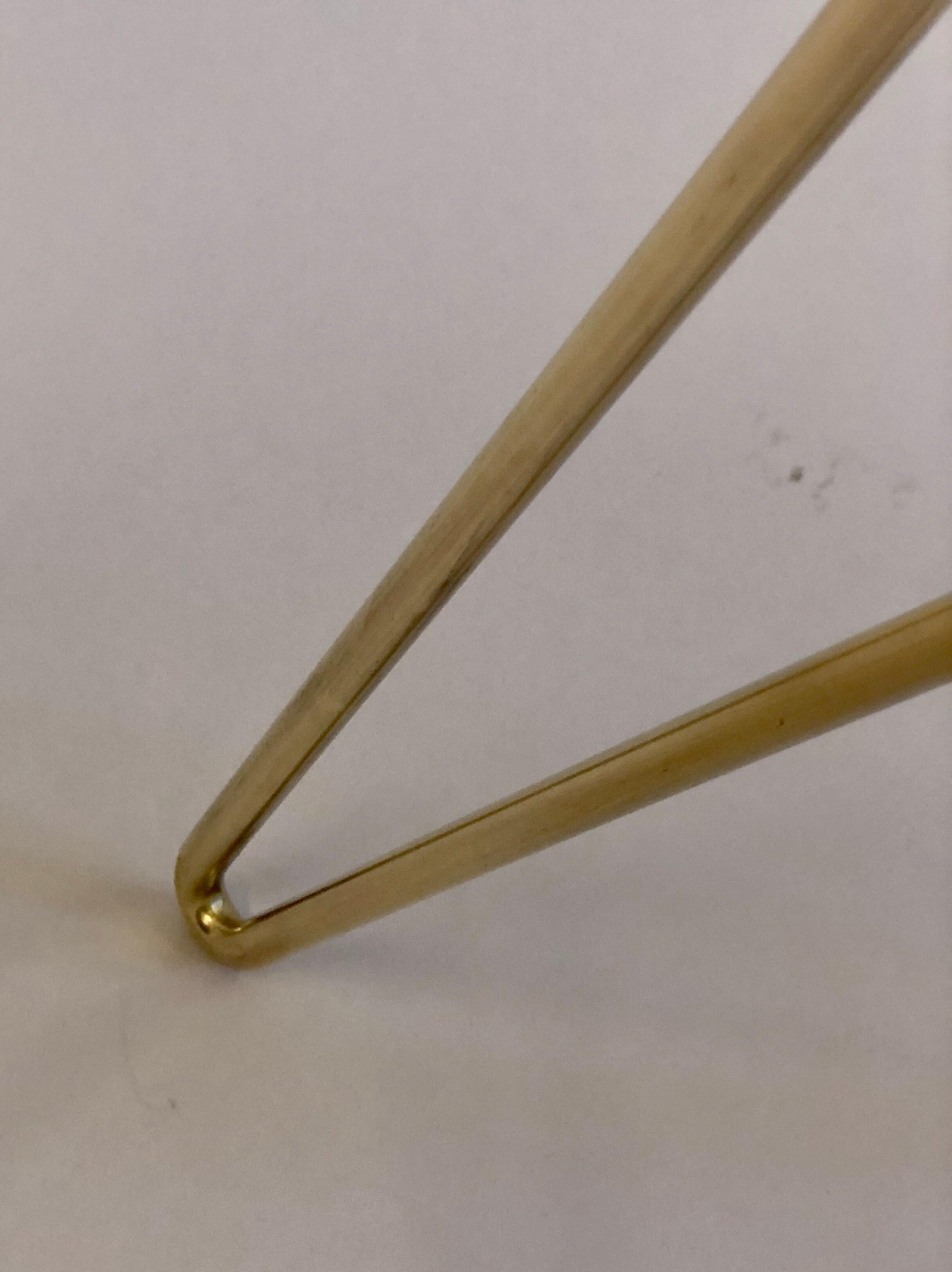 Coppia di sgabelli in ottone della metà del secolo scorso attribuiti a Ico Parisi, 1952 in vendita 2