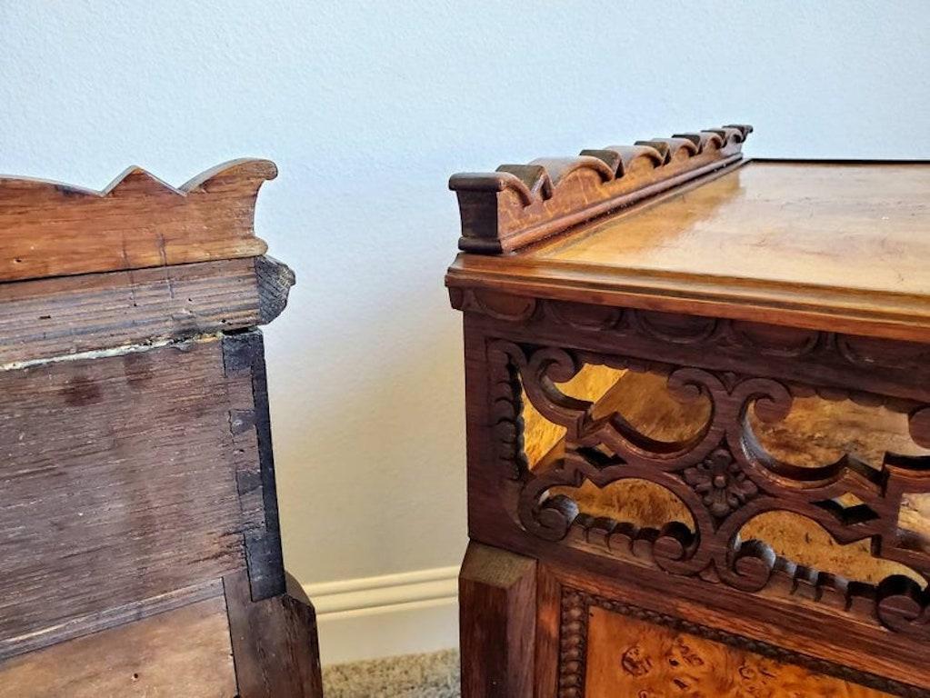 Pair of Italian Mid-Century Burlwood Bedside Cabinets For Sale 2