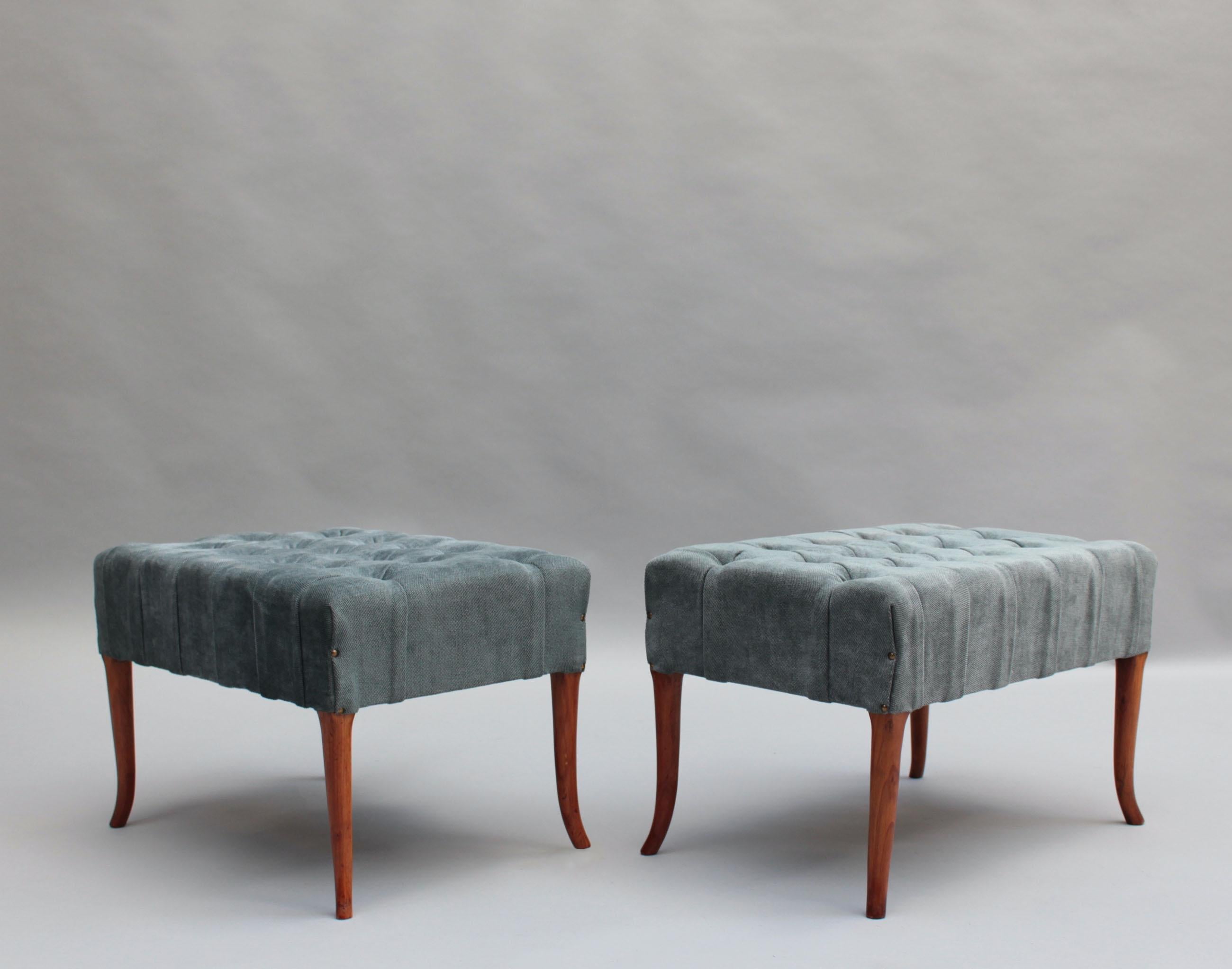 Mid-20th Century Pair of Italian Mid-Century Chesterfield Pouffes For Sale