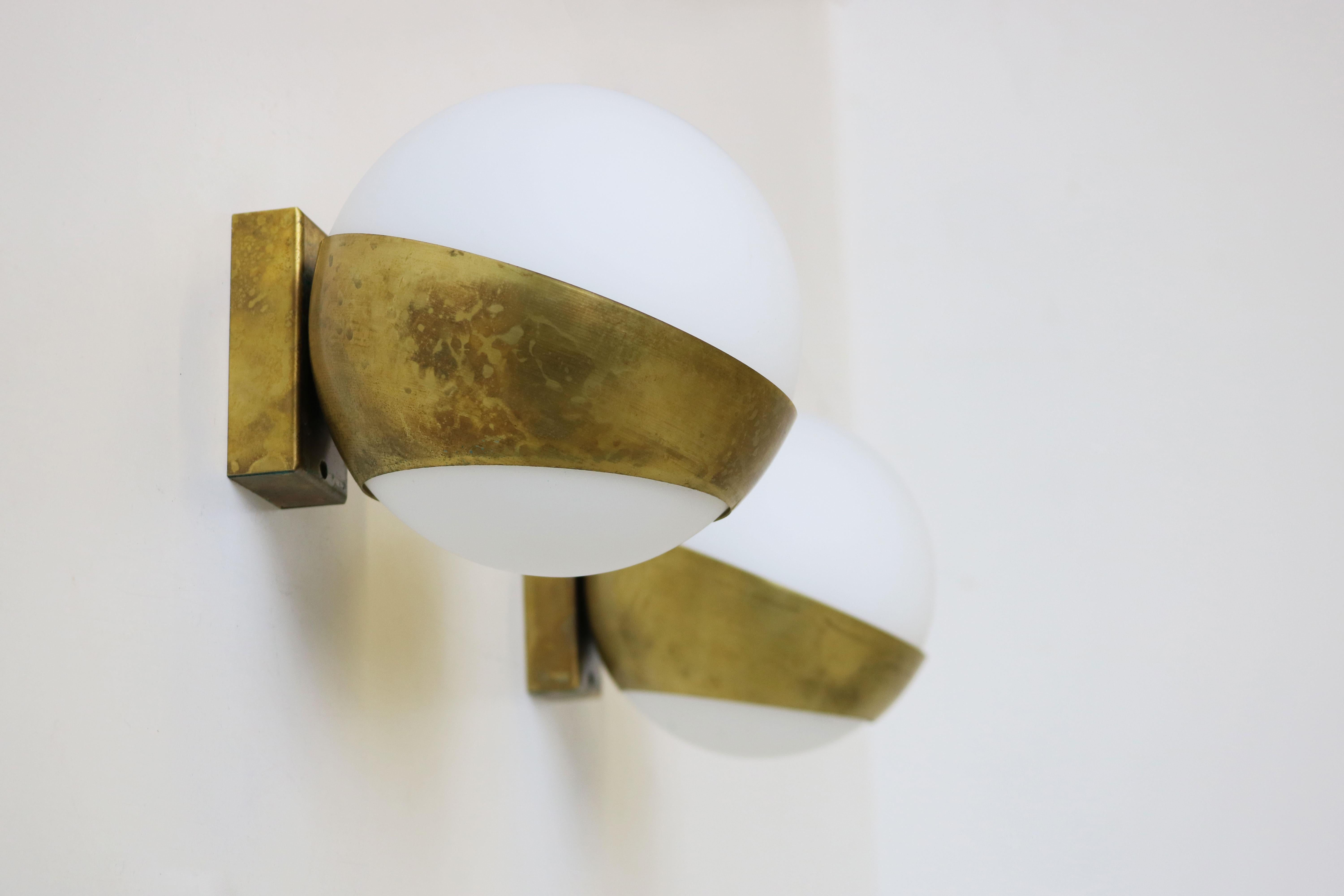 Pair of Italian Mid-Century Design Wall Lights 1950 Stilnovo Style Brass Opaline 1
