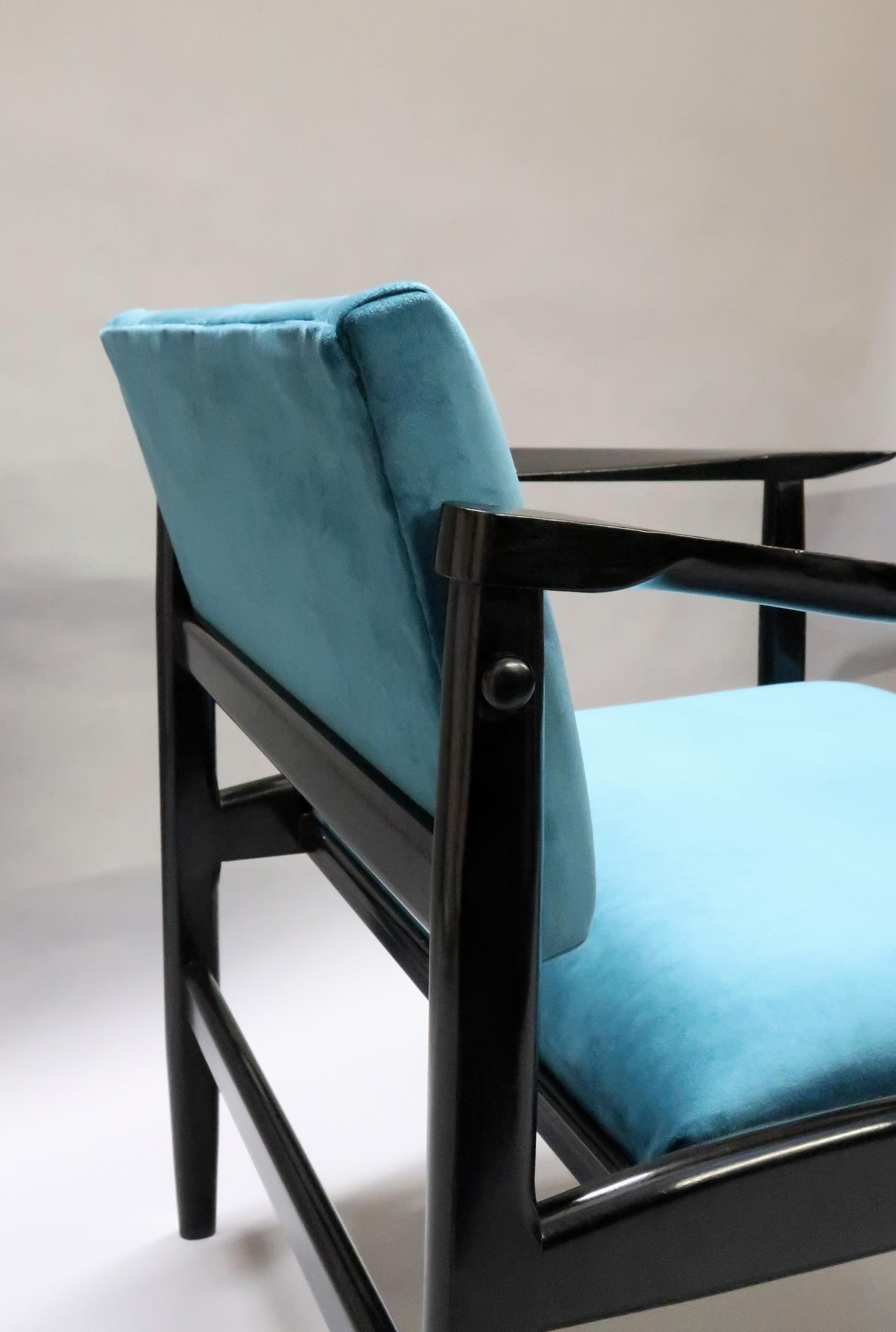 Beech Pair of Italian Midcentury Ebonized Armchairs Upholstered in Teal Velvet For Sale