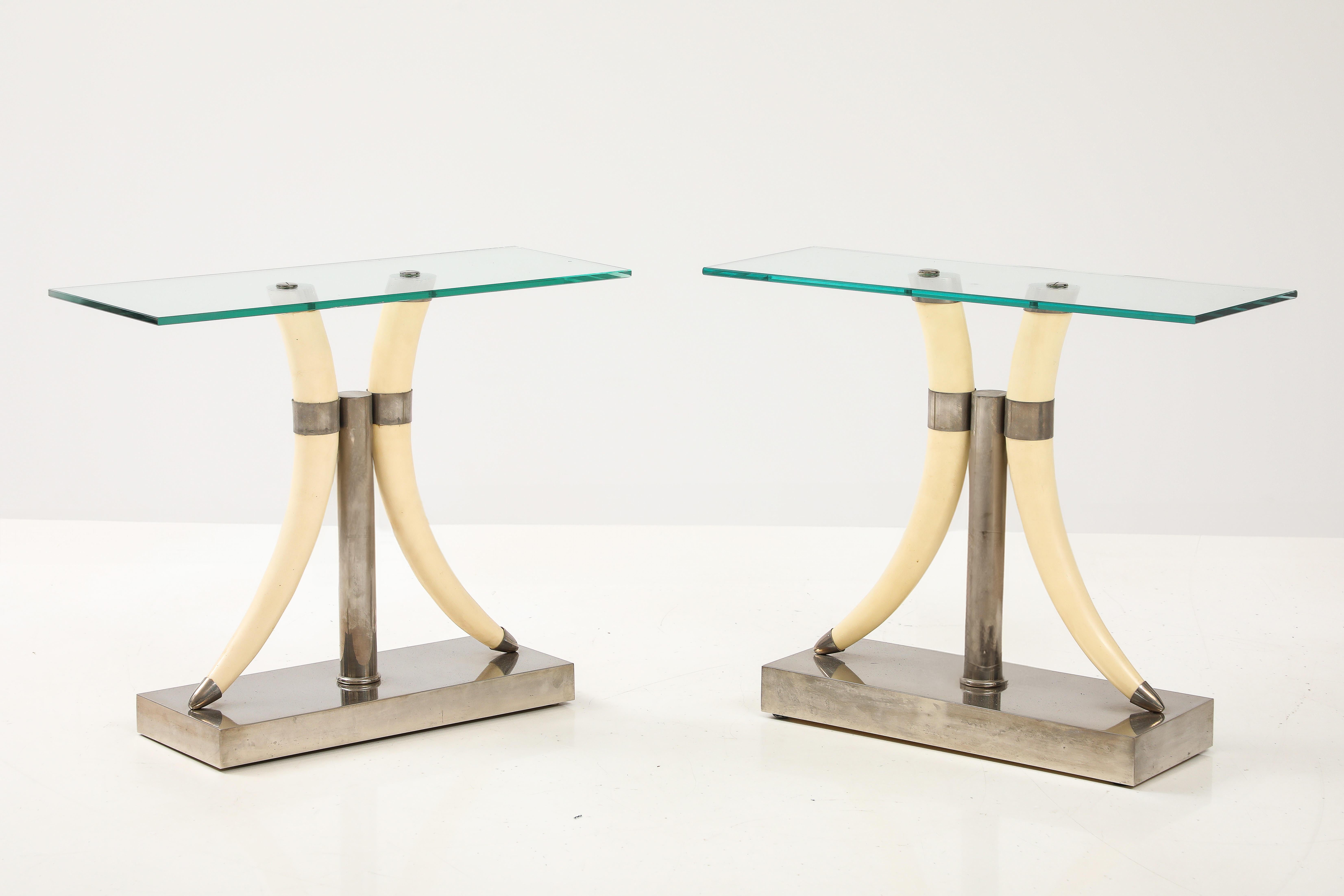 Mid-Century Modern Pair of Italian Mid-Century Faux Horn Side Tables For Sale