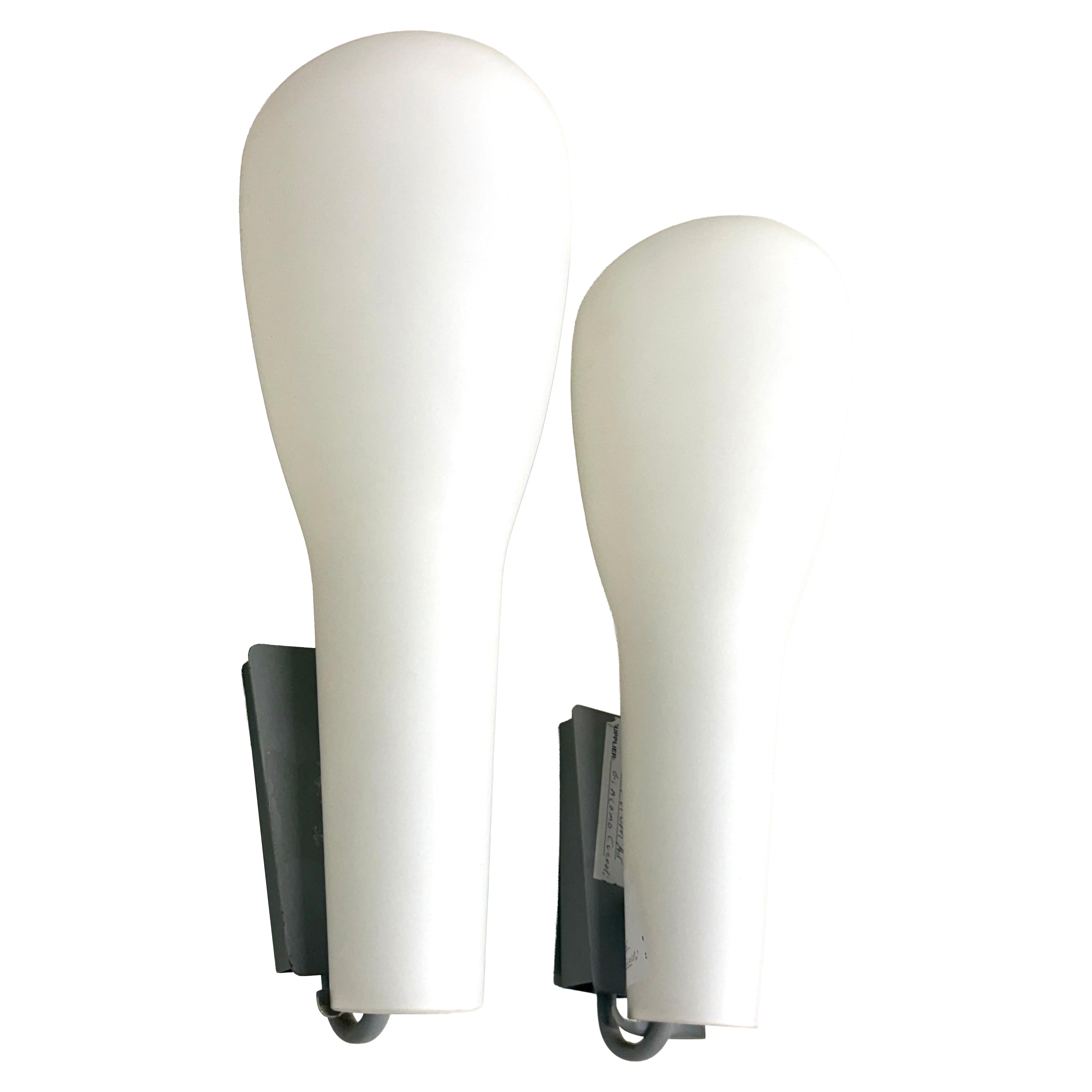 Pair of Italian Mid-Century Glass Wall Sconces, Max Ingrand & Fontana Arte, 1960 For Sale