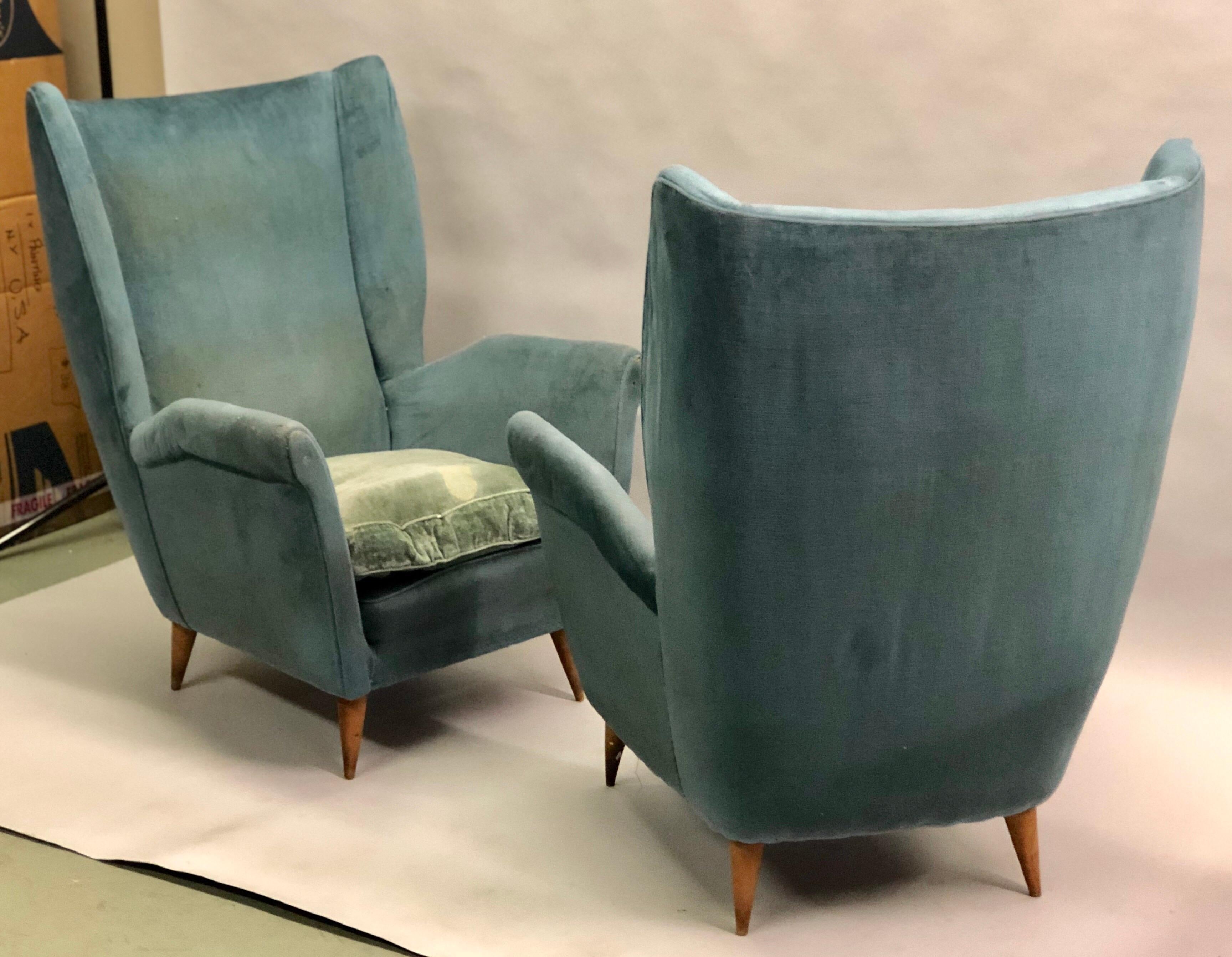 Mid-Century Modern Pair of Italian Midcentury Hi Back Lounge Chairs / Armchairs by Gio Ponti, 1955