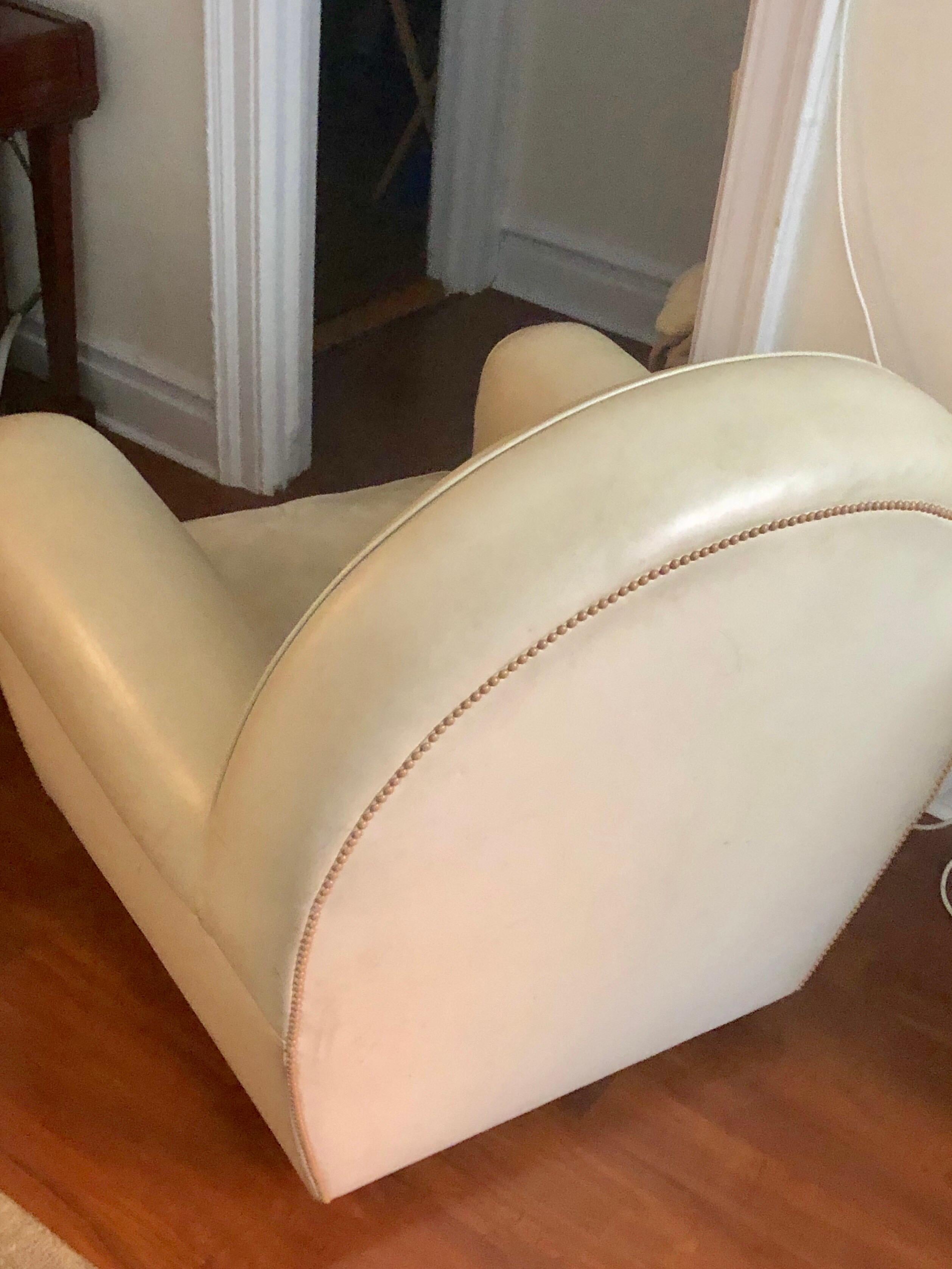 Pair of Italian Mid-Century Leather Armchairs/Lounge Chairs, Poltrona Frau, 1970 1