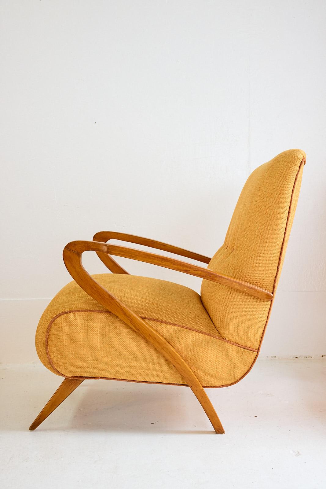 Pair of Italian Mid Century Lounge Chairs by Guglielmo Ulrich For Sale 10