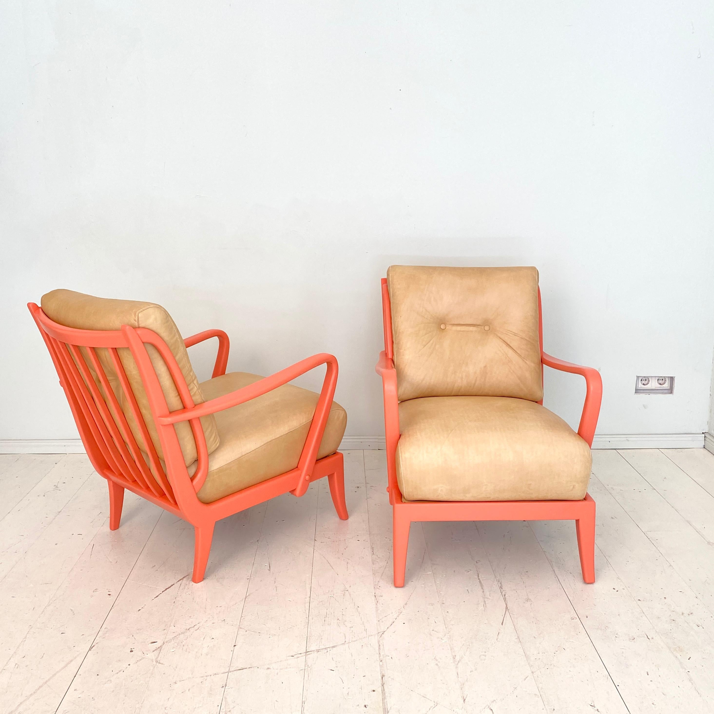 Lacquered Pair of Italian Mid Century Lounge Chairs in Coral Color and Beige Leather, 1950