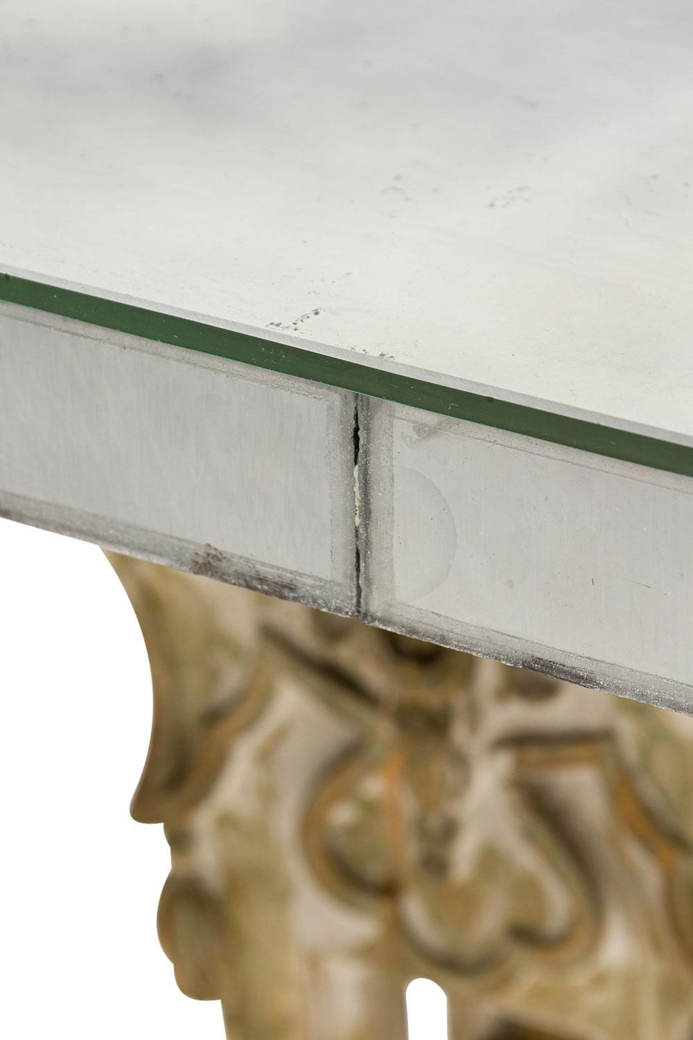 Pair of Italian Mid-Century Mirror Side Tables en vente 2