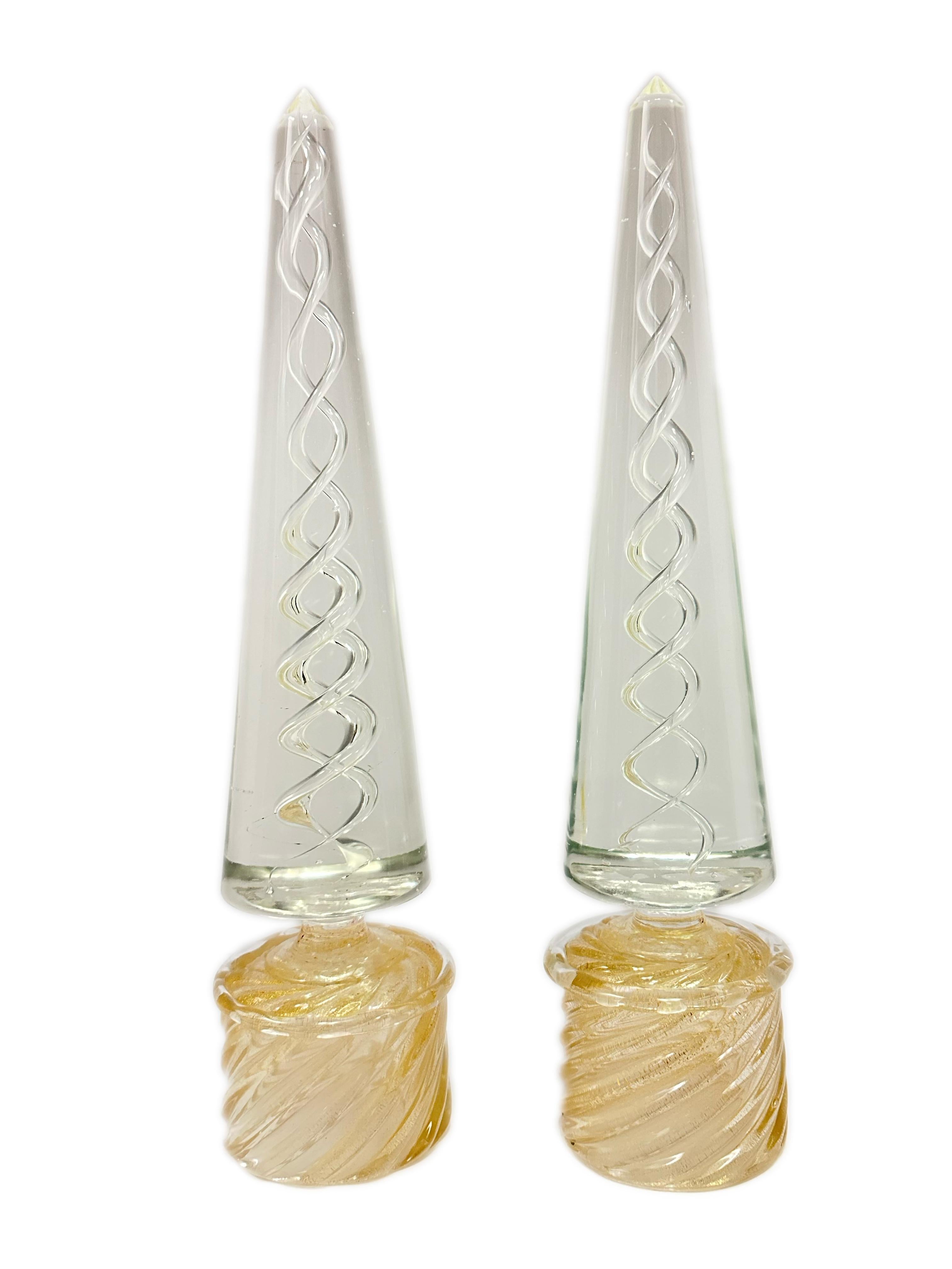 Hand-Crafted Pair of Murano Italian Mid Century Modern Art Glass Obelisks For Sale