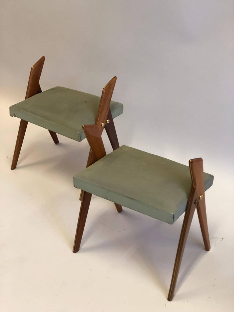 Pair of Italian Mid-Century Modern Benches or Stools, Osvaldo Borsani Attributed In Good Condition For Sale In New York, NY